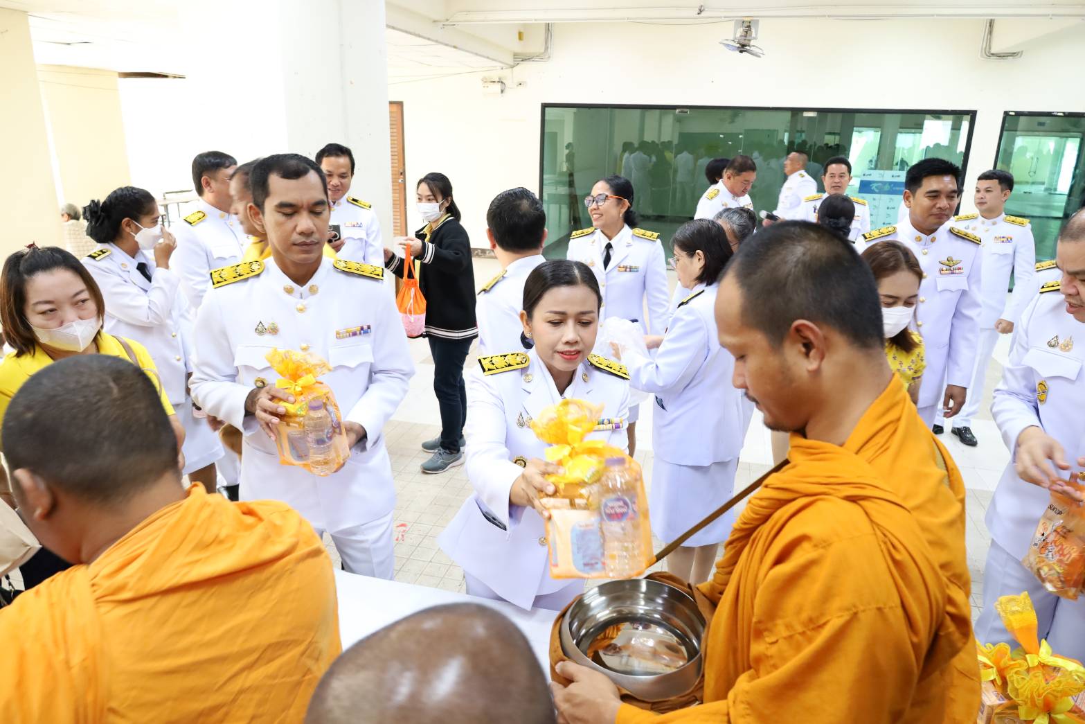 พช.ยะลา ร่วมพิธีวางพวงมาลา เนื่องในวันนวมินทรมหาราช
