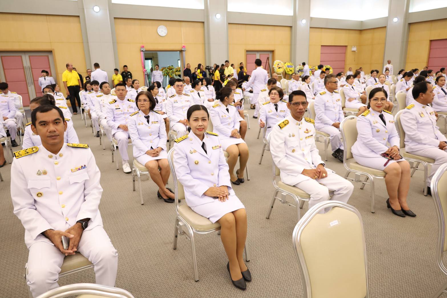 พช.ยะลา ร่วมพิธีวางพวงมาลา เนื่องในวันนวมินทรมหาราช