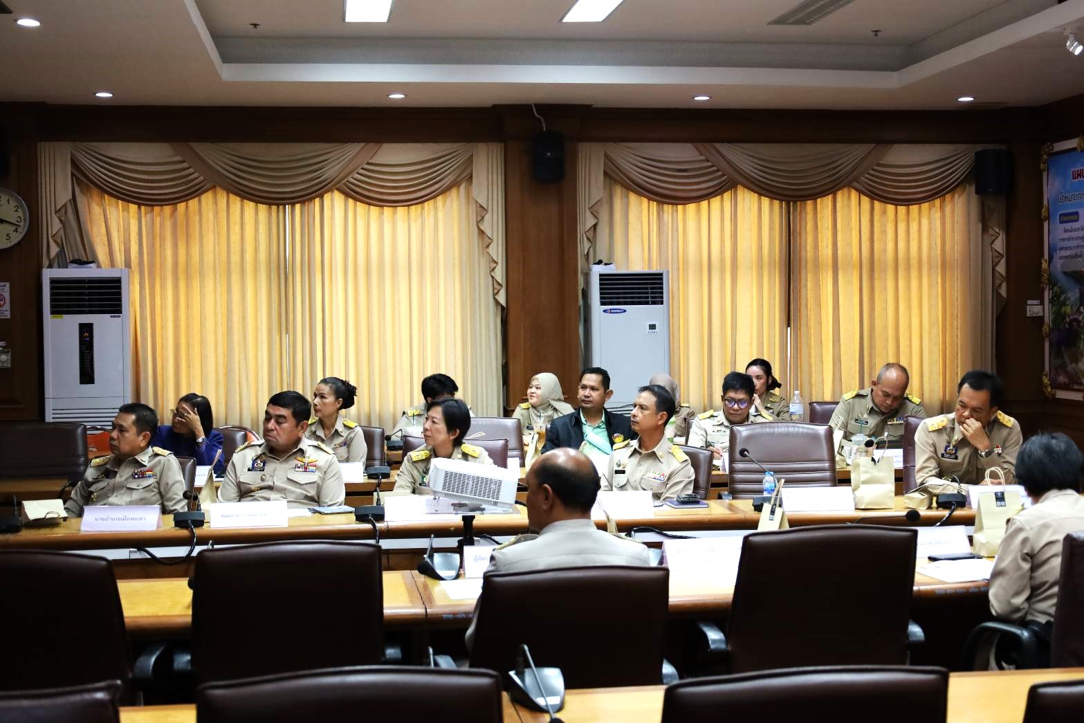 พช.ยะลา ร่วมการประชุมมอบนโยบายของผู้บริหารกระทรวงมหาดไทย ประจำปีงบประมาณ พ.ศ.2568