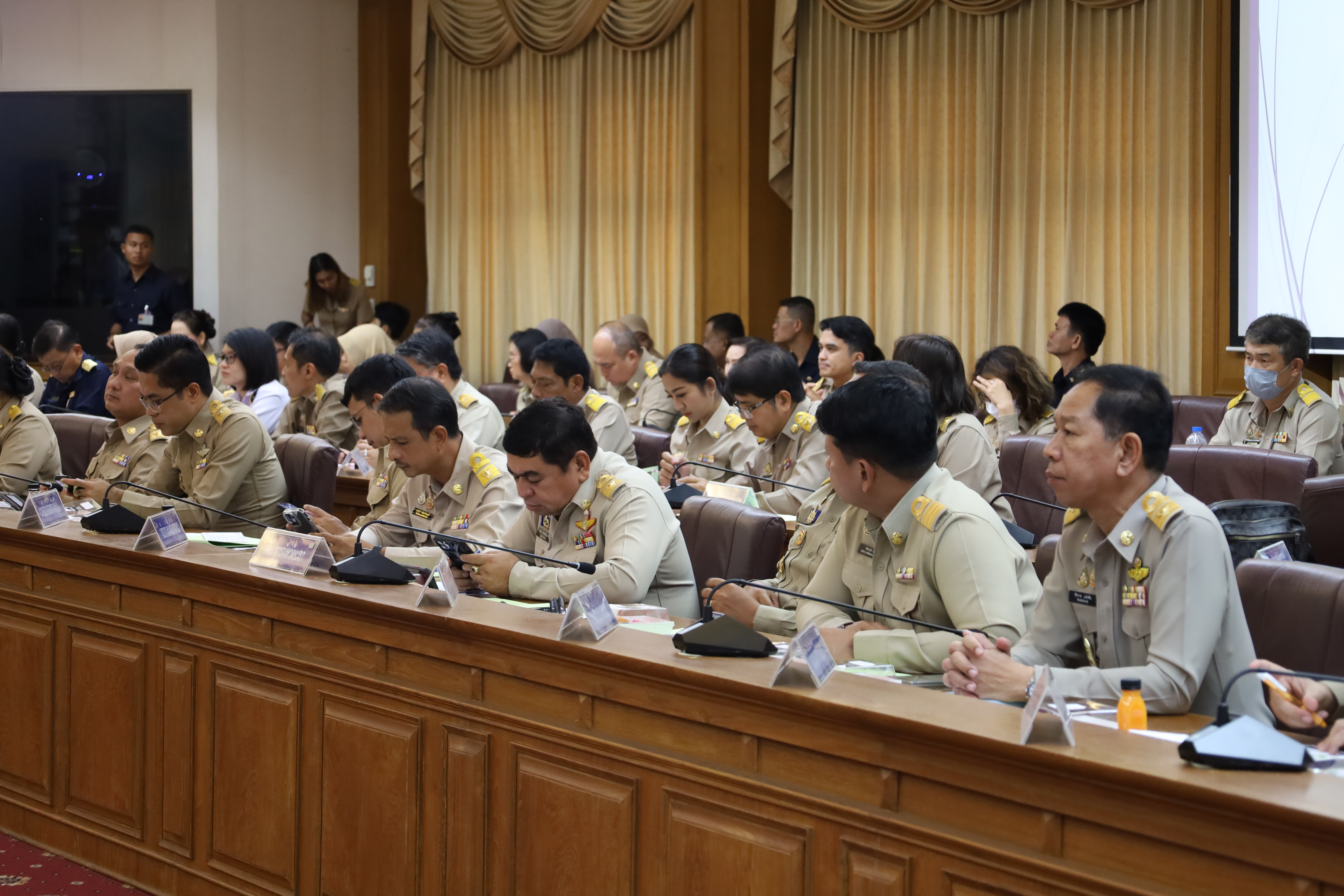 พช.ยะลา ร่วมประชุมคณะกรมการจังหวัด หัวหน้าส่วนราชการ หัวหน้าหน่วยงาน/รัฐวิสาหกิจ ครั้งที่ 10/2567