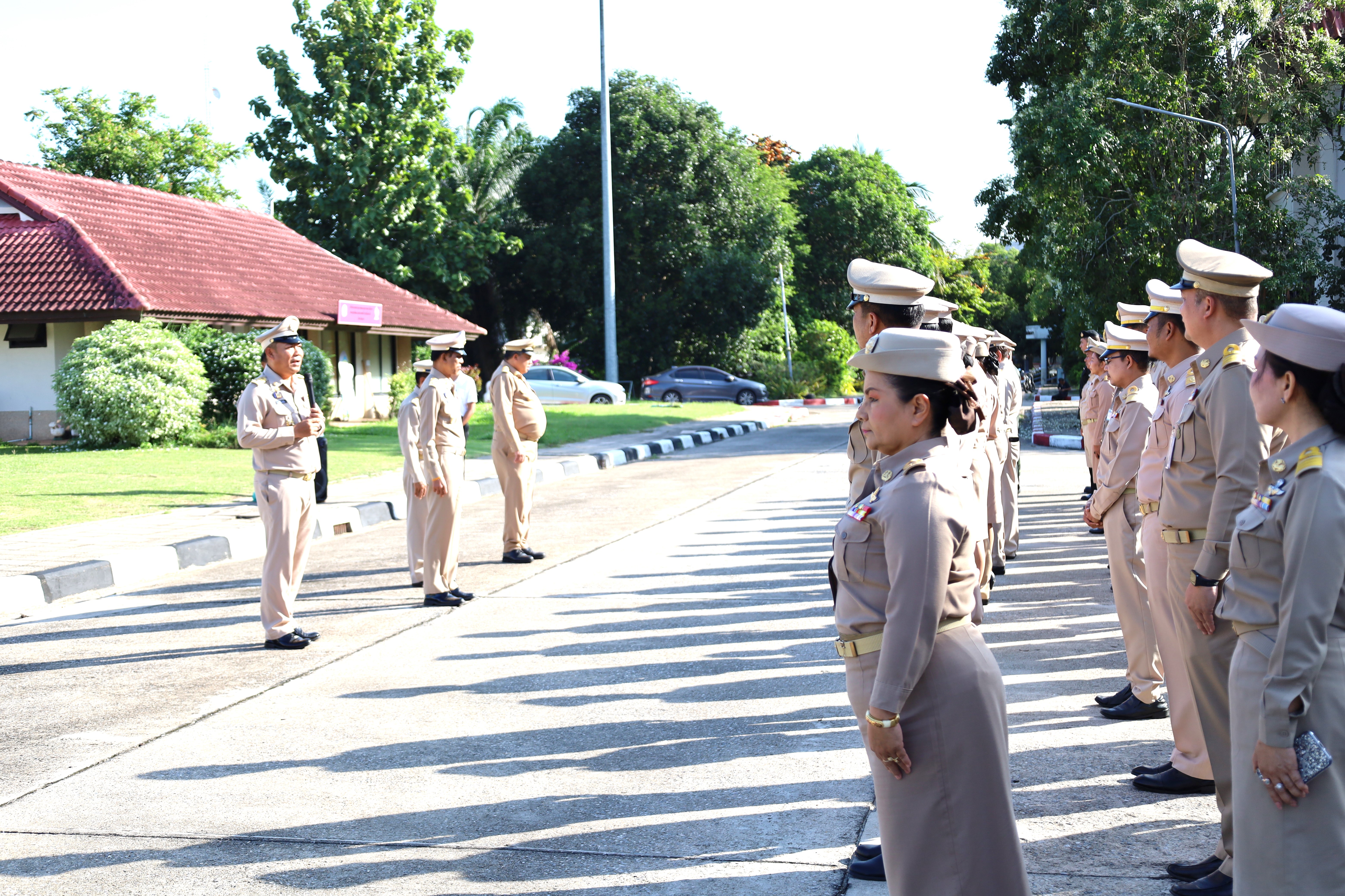 พช.ยะลา ร่วมกิจกรรมเข้าแถวเคารพธงชาติ และร่วมร้องเพลงชาติ