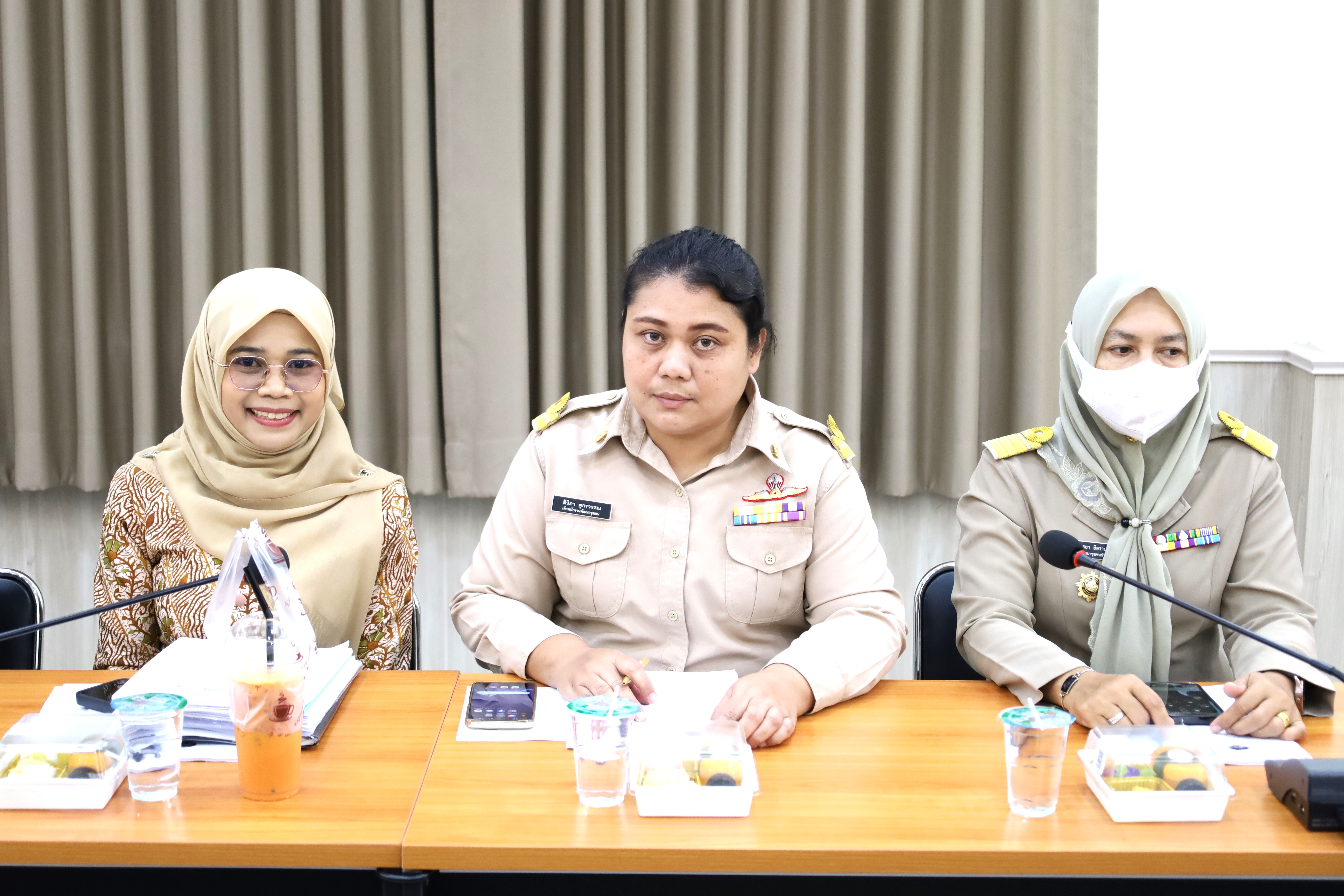 พช.ยะลา ประชุมคัดเลือกคณะทำงานขับเคลื่อนกองทุนพัฒนาบทบาทสตรีระดับจังหวัด