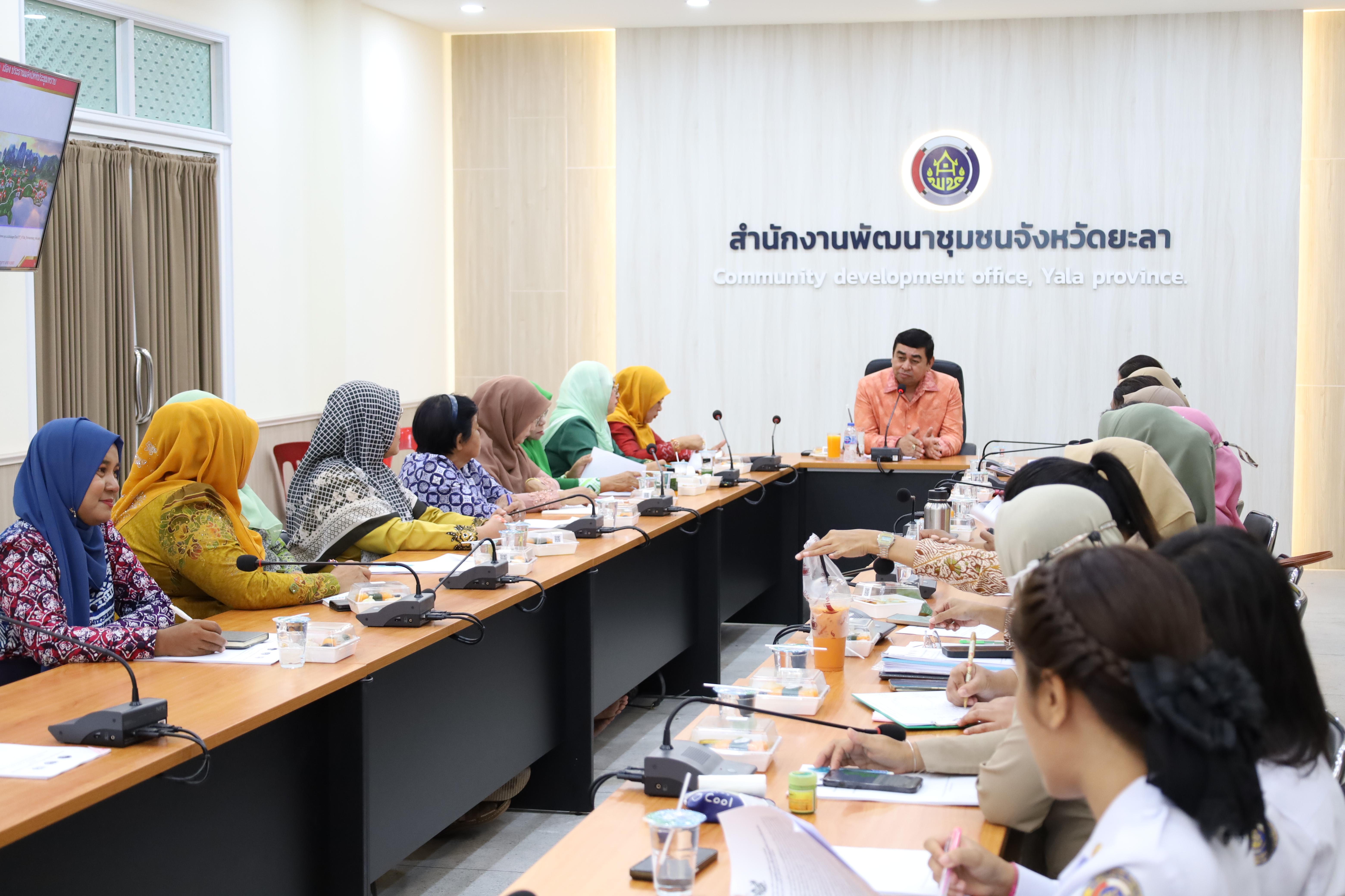 พช.ยะลา ประชุมคัดเลือกคณะทำงานขับเคลื่อนกองทุนพัฒนาบทบาทสตรีระดับจังหวัด