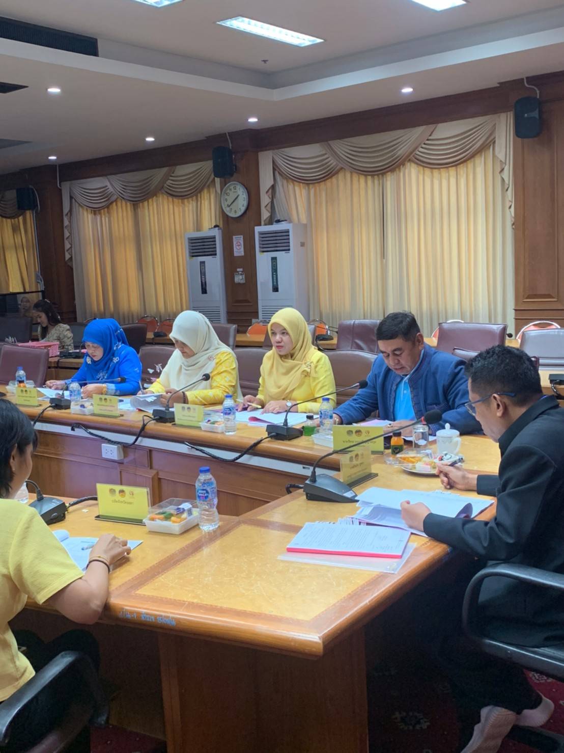 พช.ยะลา จัดประชุมคณะอนุกรรมการบริหารกองทุนพัฒนาบทบาทสตรีระดับจังหวัด จังหวัดยะลา ครั้งที่ 8/2567
