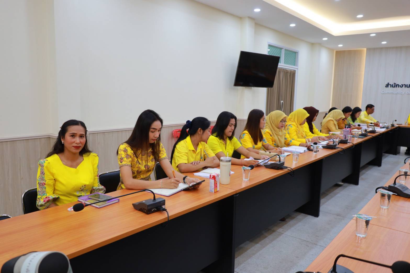 พช.ยะลา ประชุมประจำสัปดาห์เจ้าหน้าที่พัฒนาชุมชนจังหวัดยะลา