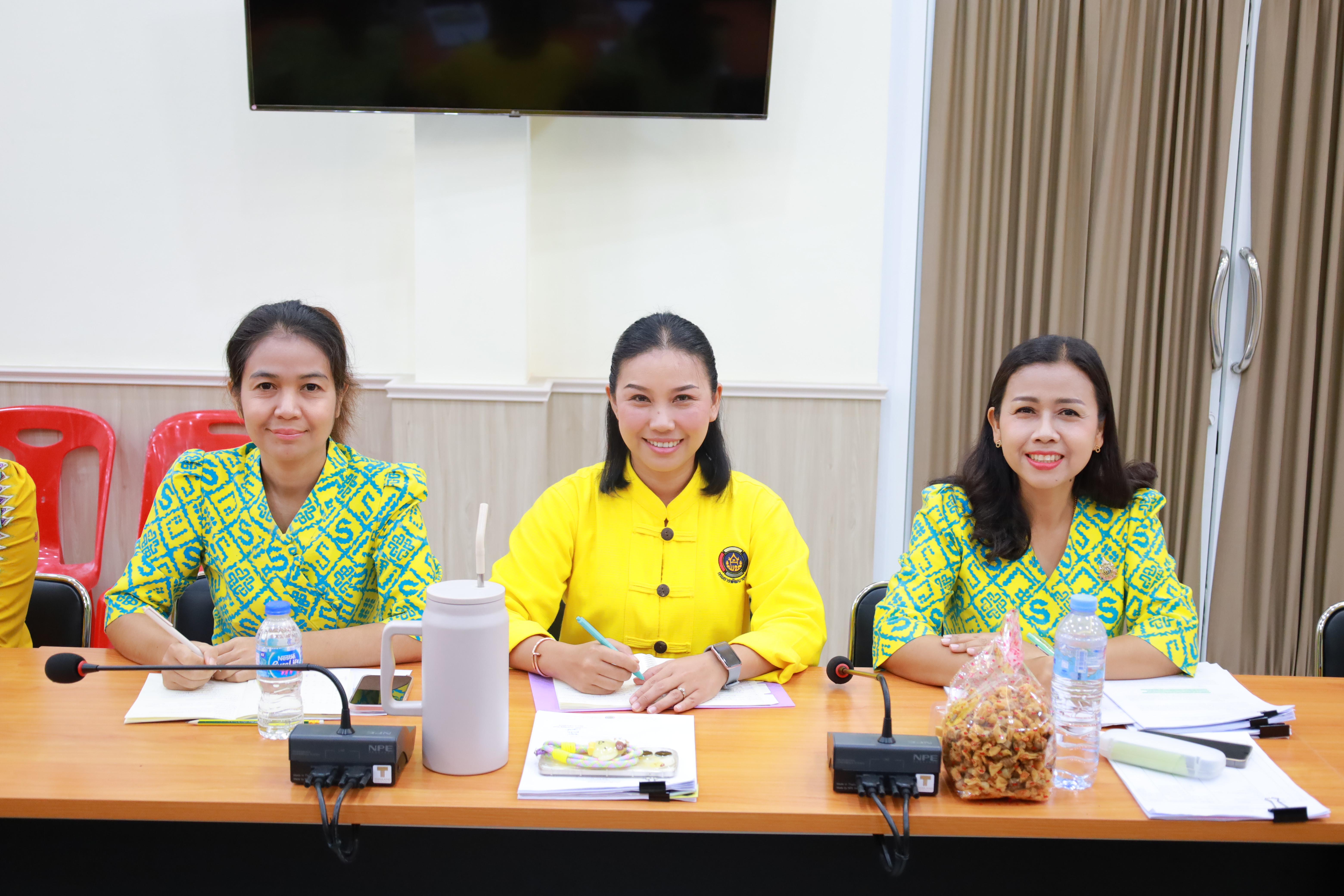 พช.ยะลา ประชุมประจำสัปดาห์เจ้าหน้าที่พัฒนาชุมชนจังหวัดยะลา