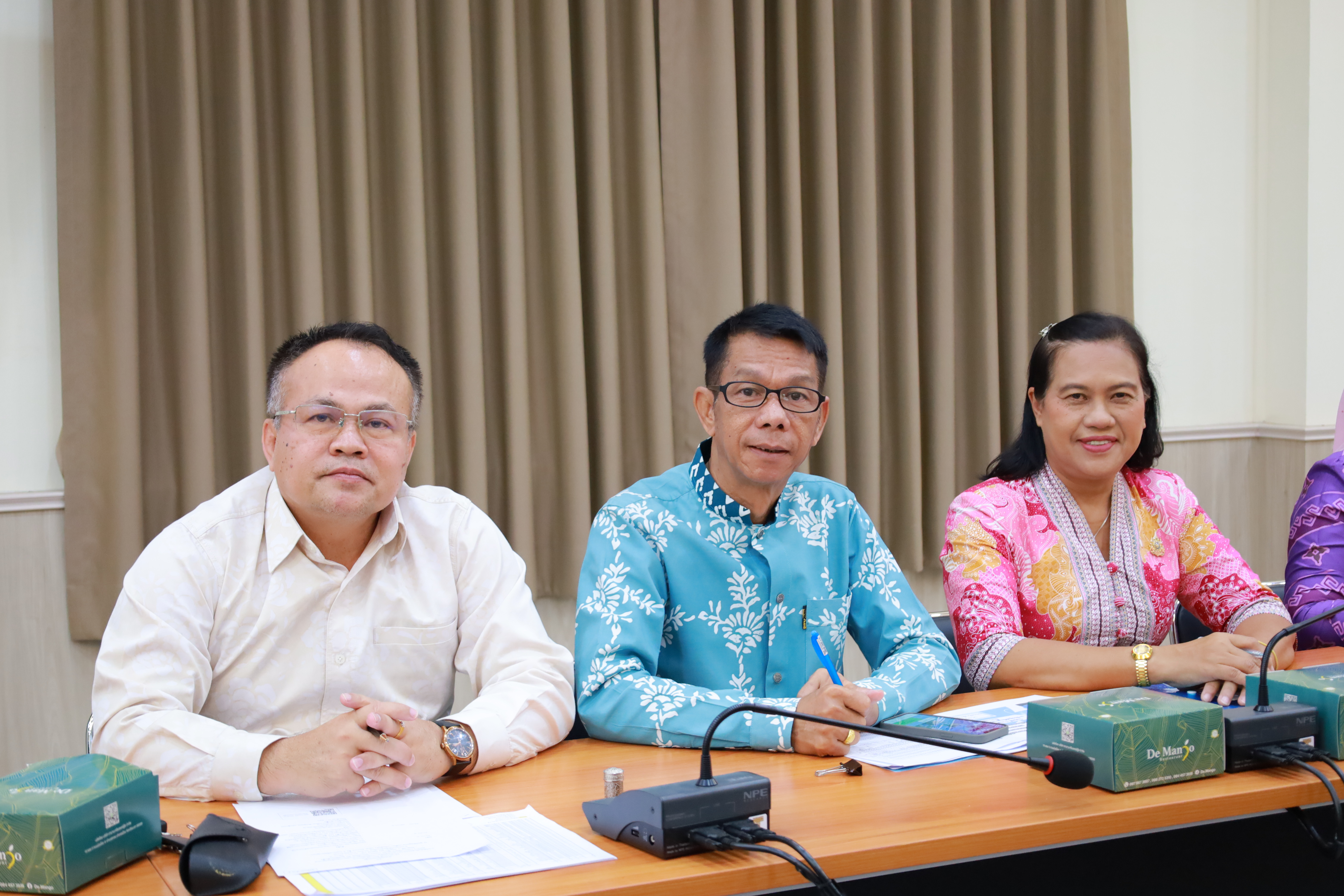 พช.ยะลา ร่วมประชุม (Video Conference) การแก้ไขปัญหาความยากจนเชิงบูรณาการ ระหว่าง กรมการพัฒนาชุมชน กระทรวงมหาดไทย กับ มูลนิธิปอเต็กตึ๊ง ระยะ 4 ภาคใต้ 14 จังหวัด