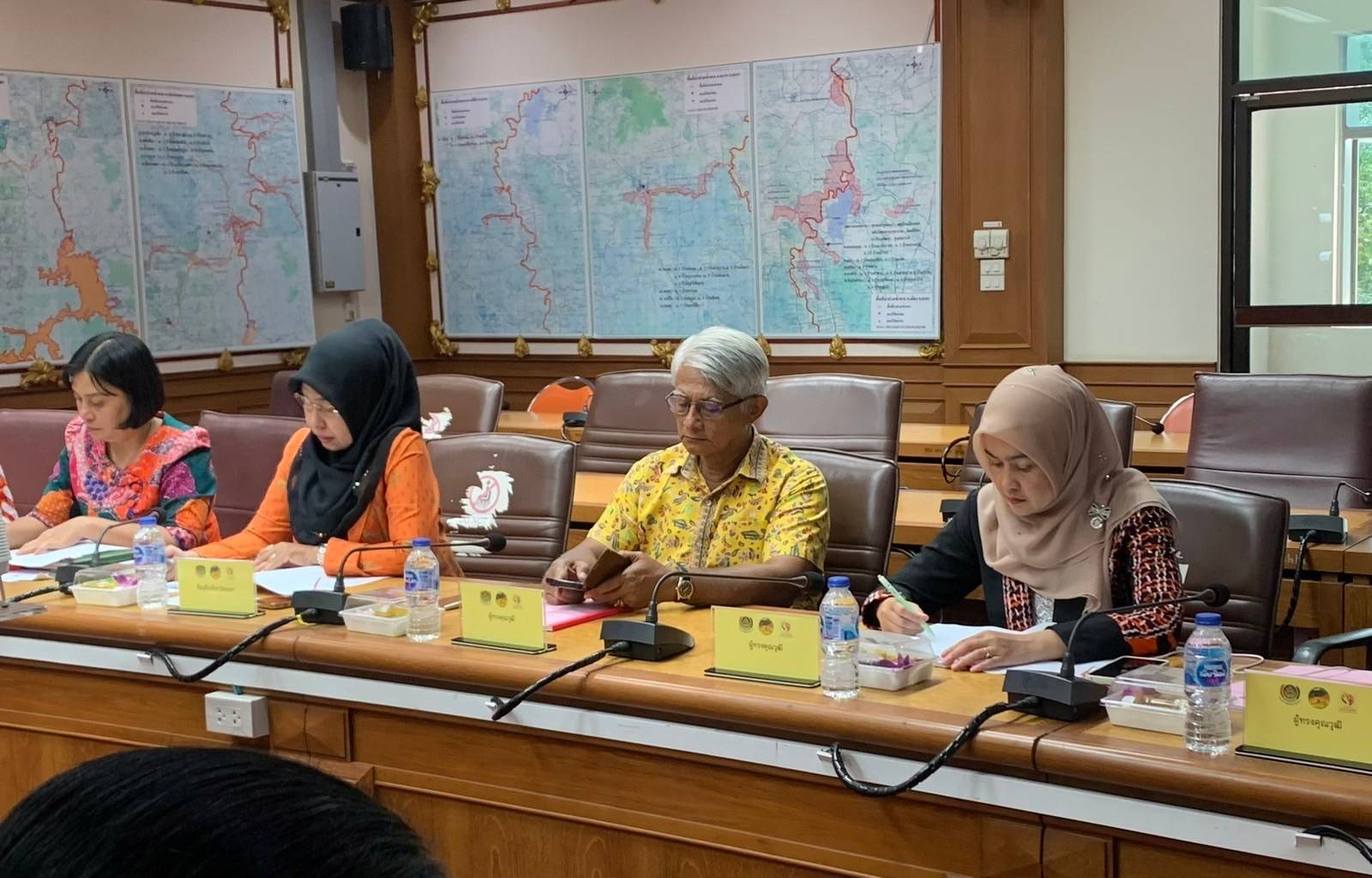 พช.ยะลา จัดประชุมคณะอนุกรรมการบริหารกองทุนพัฒนาบทบาทสตรีระดับจังหวัด จังหวัดยะลา ครั้งที่ 9/2567 ประจำปีงบประมาณ พ.ศ. 2568