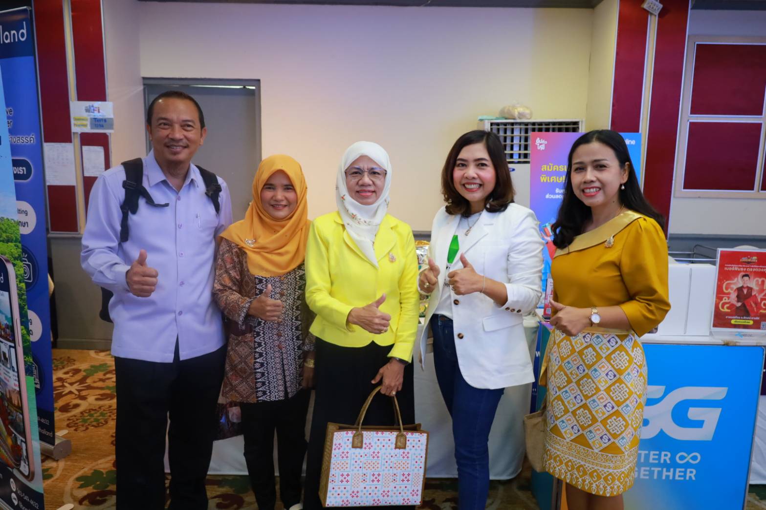 พช.ยะลา กิจกรรม Roadshow  “SME Academy On Tour” ภายใต้แนวคิด “เสริมศักยภาพ เติมเต็มความรู้ เพิ่มโอกาสเติบโตให้ธุรกิจด้วย SME Academy 365” สร้างโอกาสและพัฒนาองค์ความรู้ผู้ประกอบการ ธุรกิจ SME ในพื้นที่