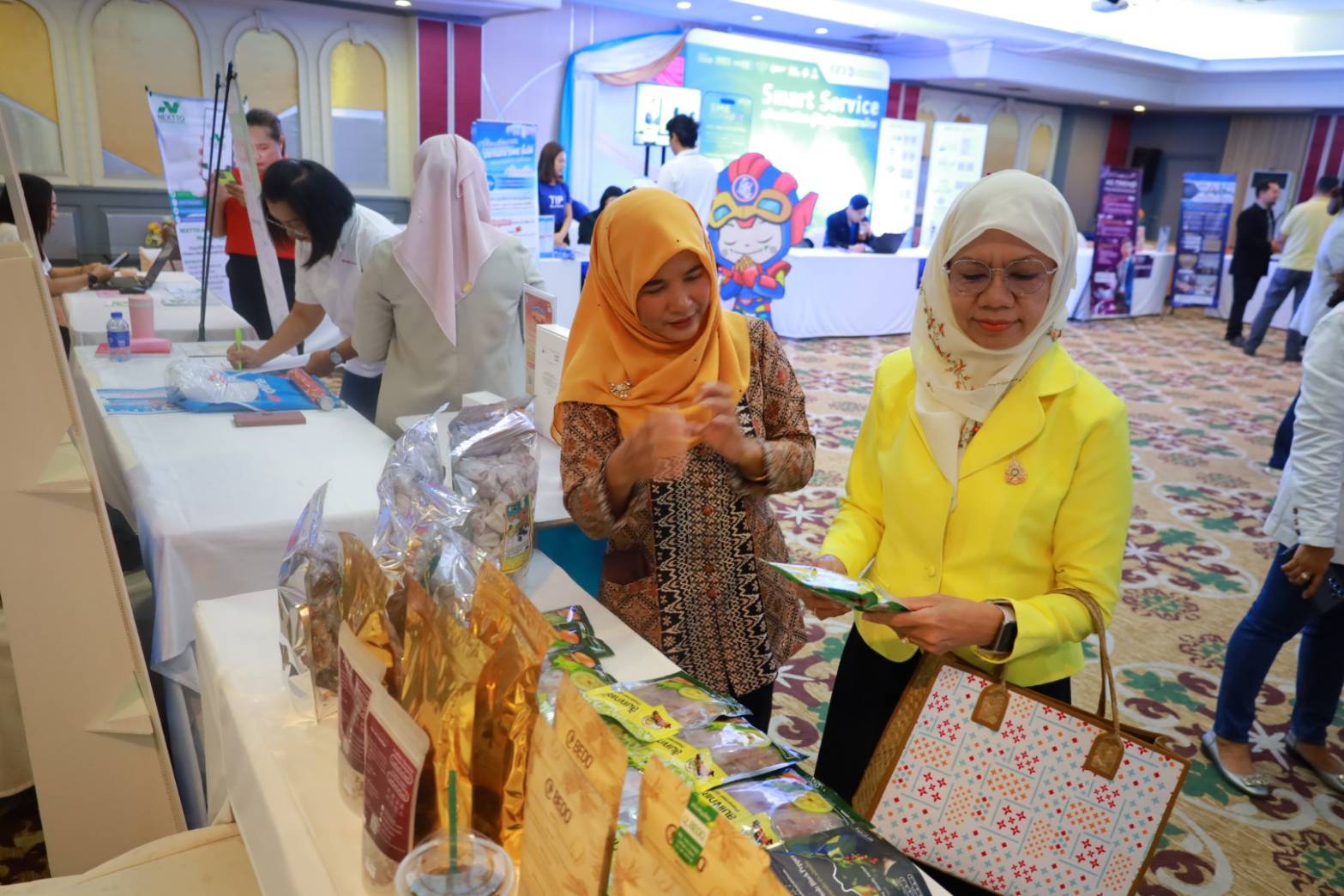 พช.ยะลา กิจกรรม Roadshow  “SME Academy On Tour” ภายใต้แนวคิด “เสริมศักยภาพ เติมเต็มความรู้ เพิ่มโอกาสเติบโตให้ธุรกิจด้วย SME Academy 365” สร้างโอกาสและพัฒนาองค์ความรู้ผู้ประกอบการ ธุรกิจ SME ในพื้นที่