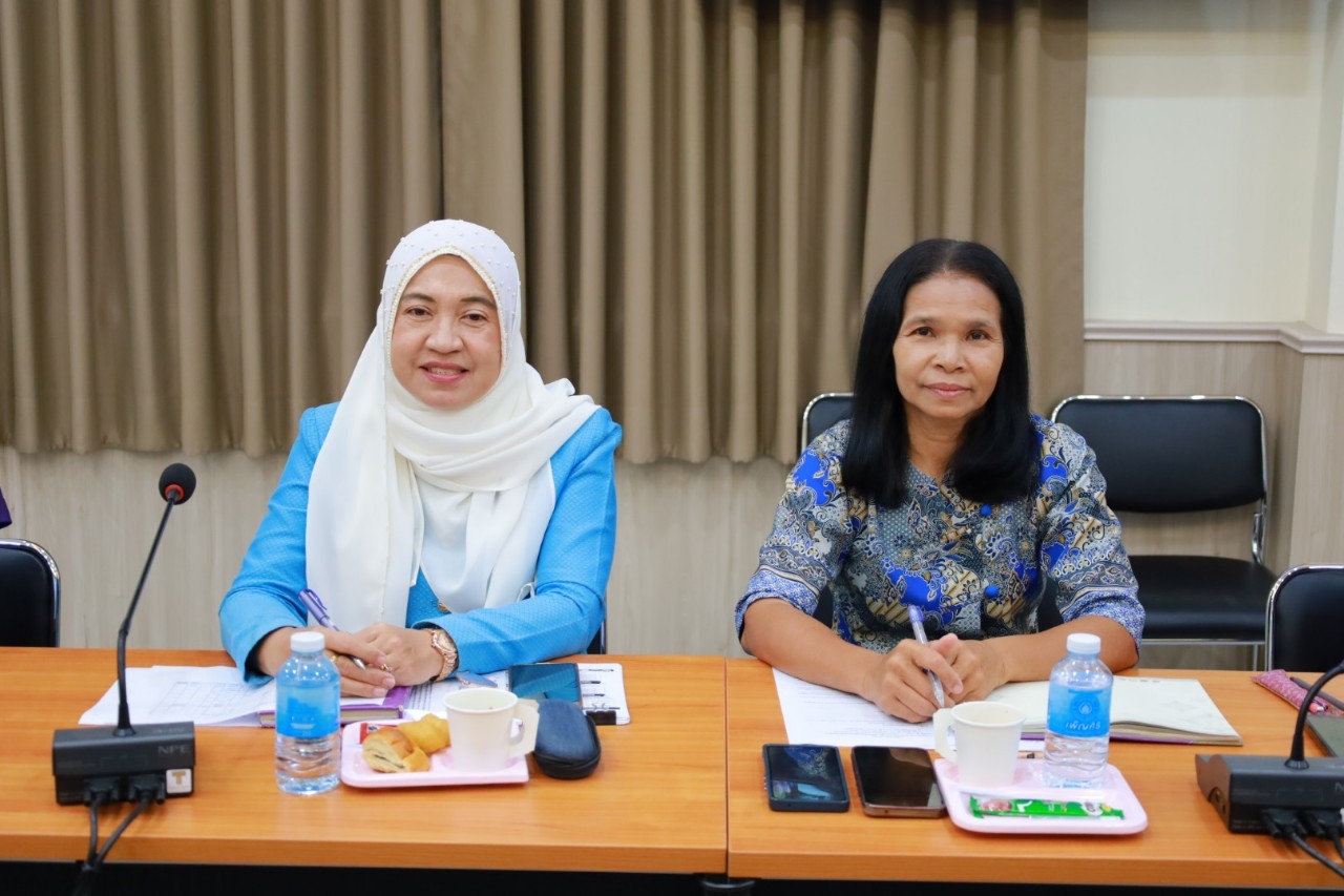 พช.ยะลา ร่วมประชุมชี้แจงแนวทางการประเมินศักยภาพศูนย์เรียนรู้ฯ โคก หนอง นา