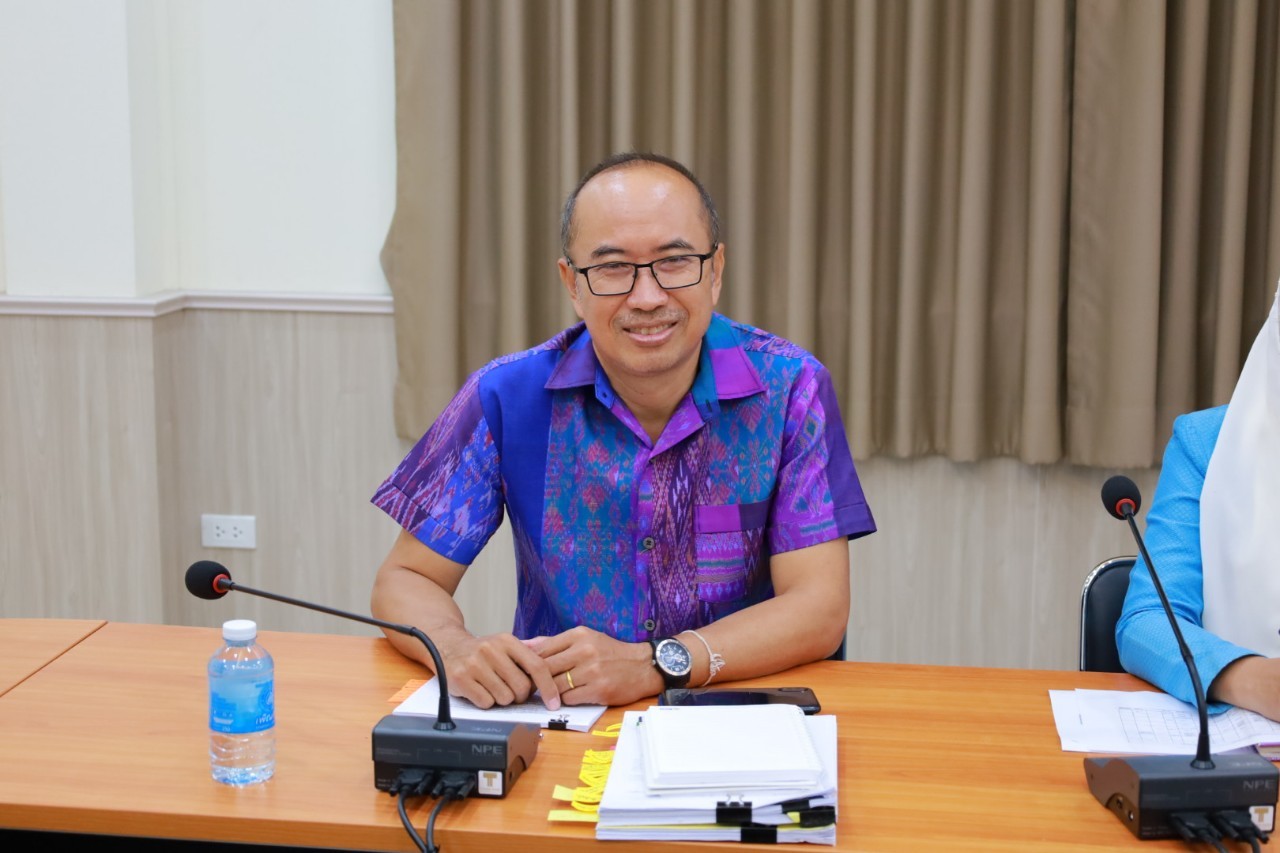 พช.ยะลา ร่วมประชุมชี้แจงแนวทางการประเมินศักยภาพศูนย์เรียนรู้ฯ โคก หนอง นา