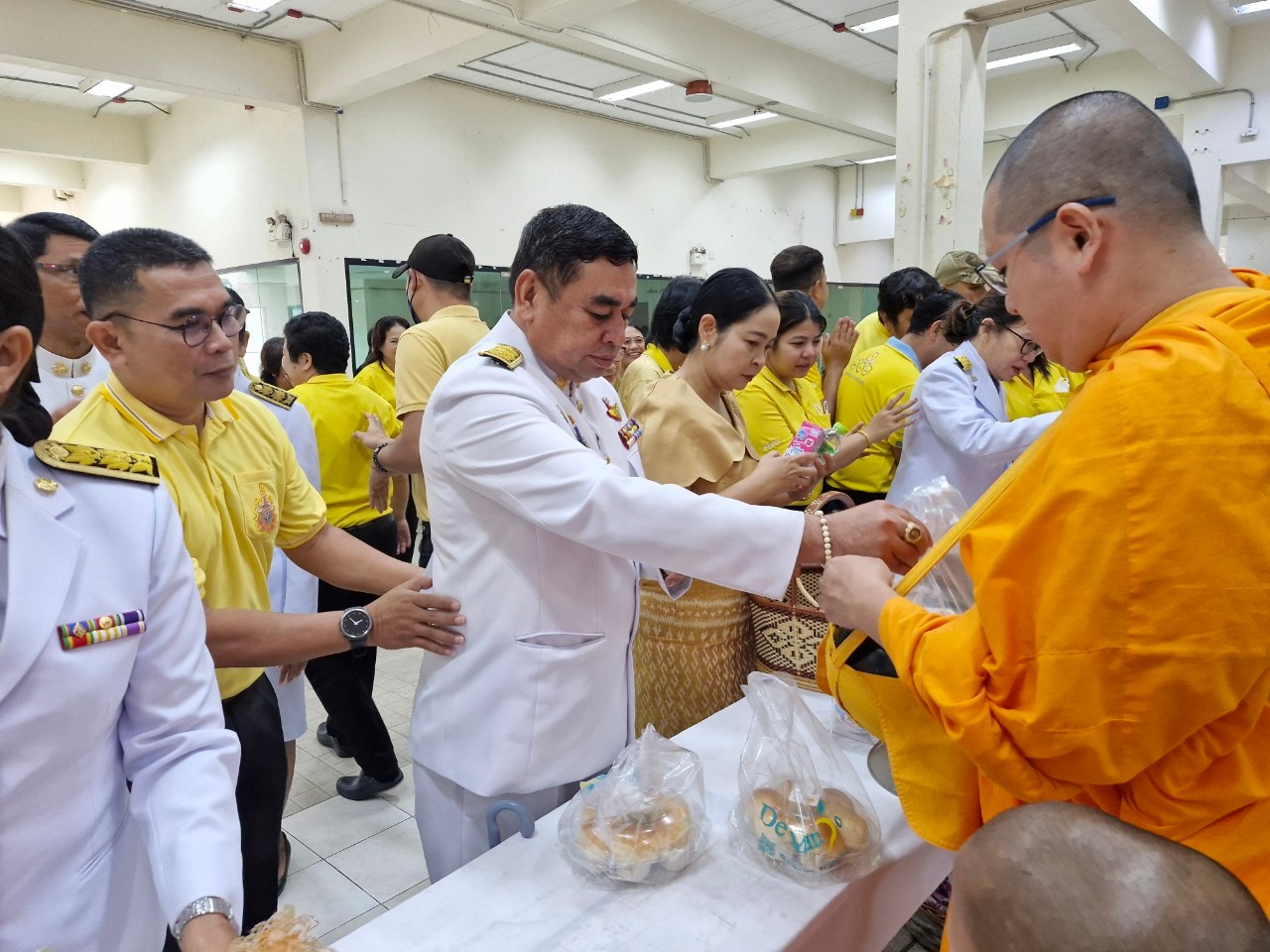 พช.ยะลา ร่วมกิจกรรมเนื่องในวันคล้ายวันพระบรมราชสมภพ พระบาทสมเด็จพระบรมชนกาธิเบศร มหาภูมิพลอดุลยเดชมหาราช บรมนาถบพิตร วันชาติ และวันพ่อแห่งชาติ