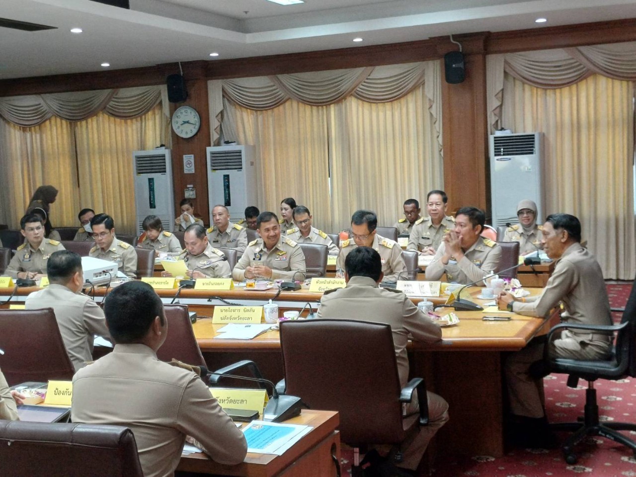 พช.ยะลา ร่วมประชุมนายอำเภอ หัวหน้าส่วนราชการ รัฐวิสาหกิจ สังกัดกระทรวงมหาดไทย