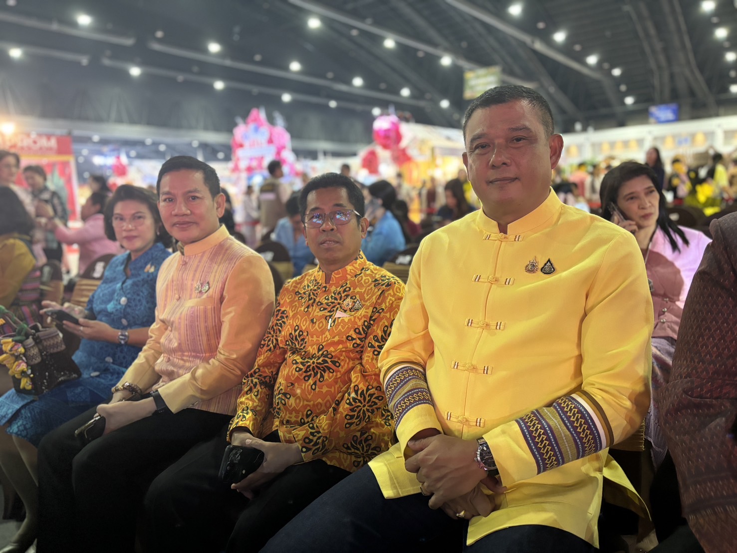 ผู้บริหารจังหวัดยะลา ให้เกียรติร่วมพิธีเปิดงาน OTOP City 2024