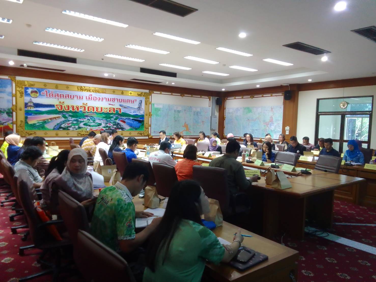 พข.ยะลา ร่วมประชุมเร่งรัดติดตามการใช้จ่ายงบประมาณของจังหวัดยะลา ครั้งที่ 3/2568
