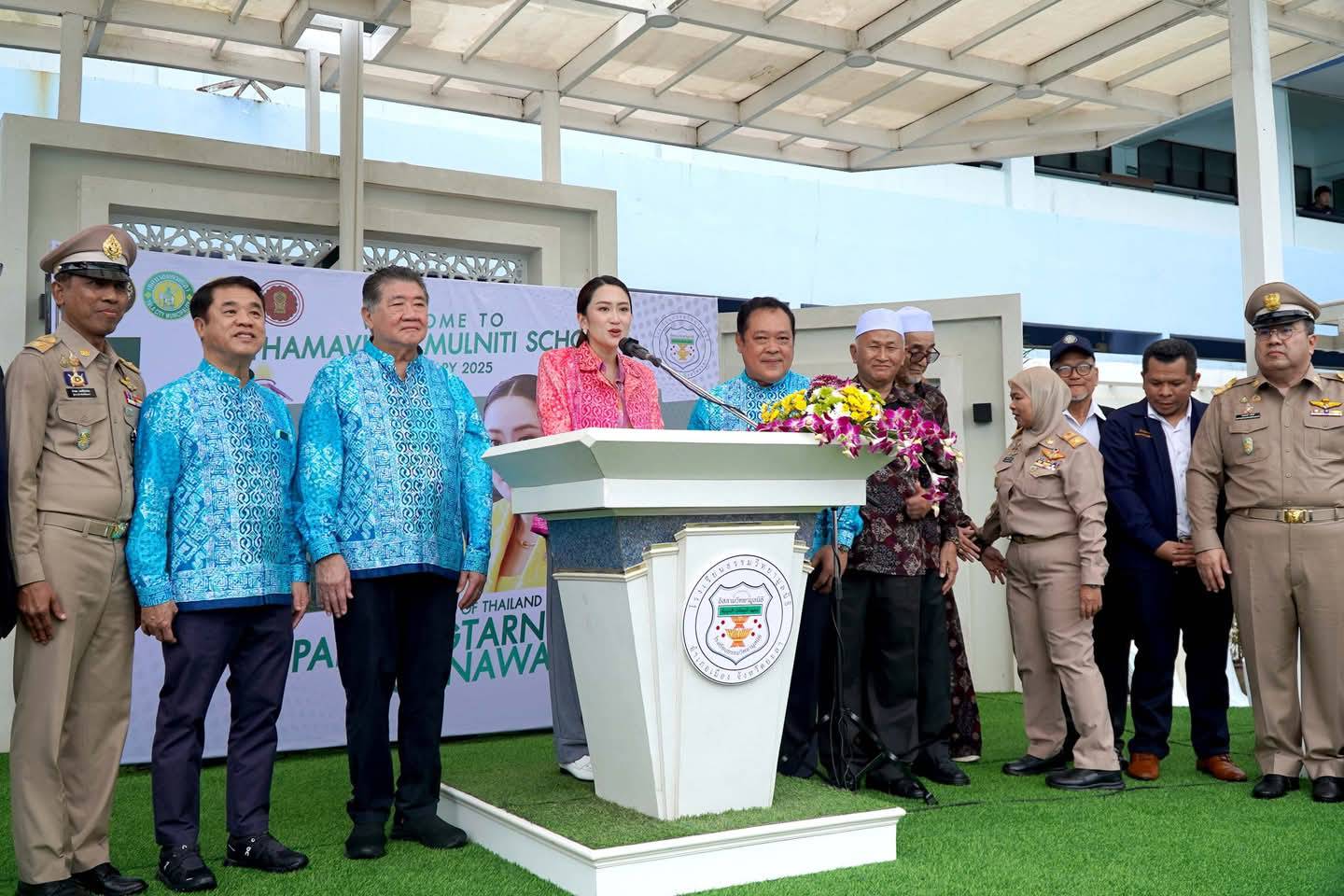 พช.ยะลา ร่วมต้อนรับนายกรัฐมนตรี ลงพื้นที่ตรวจเยี่ยมการพัฒนาจังหวัดชายแดนภาคใต้