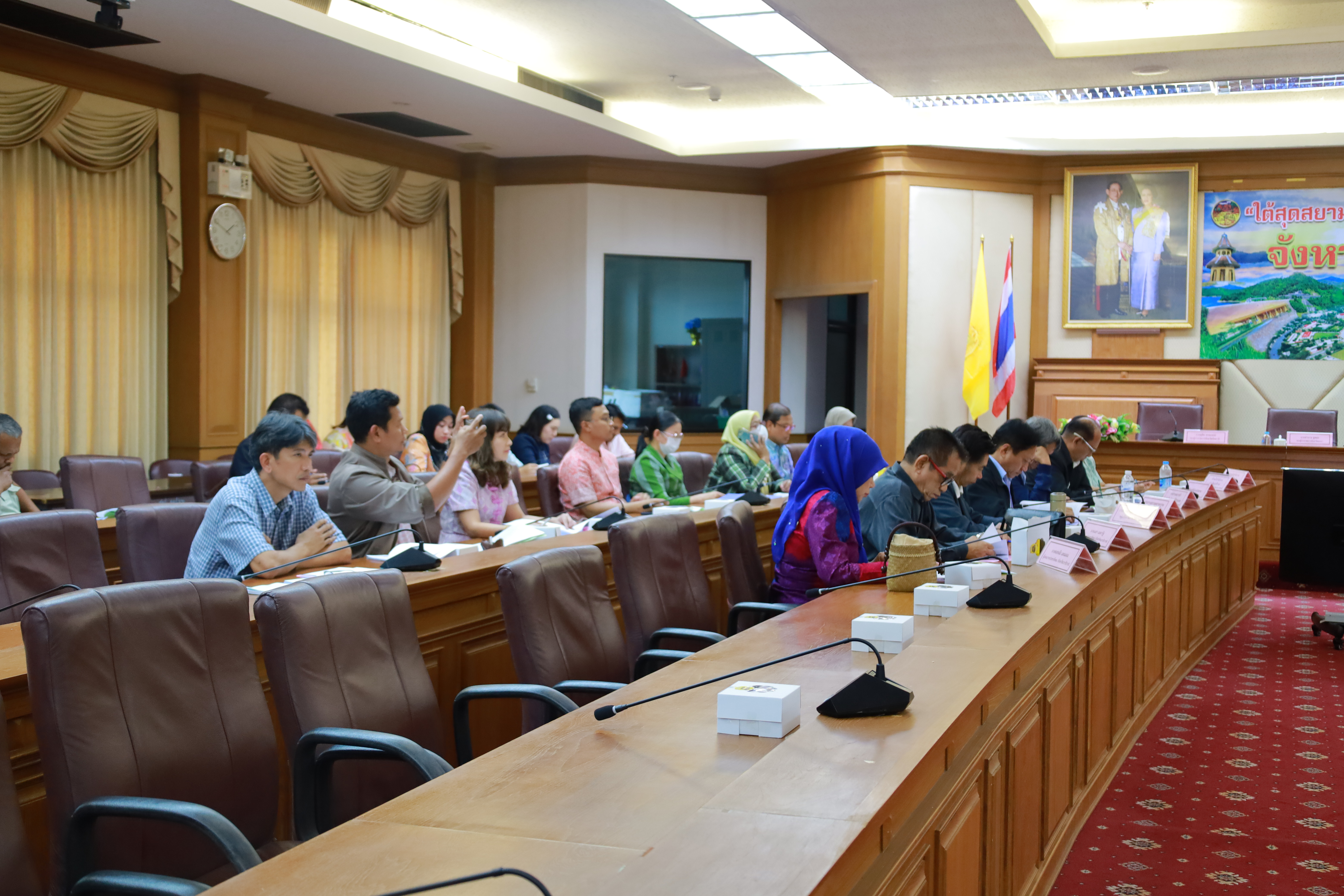 พช.ยะลา ร่วมประชุมคณะกรรมการบริหารงานกลุ่มจังหวัดแบบบูรณาการ (ก.บ.ก.) กลุ่มจังหวัดภาคใต้ชายแดน ครั้งที่ 1/2568