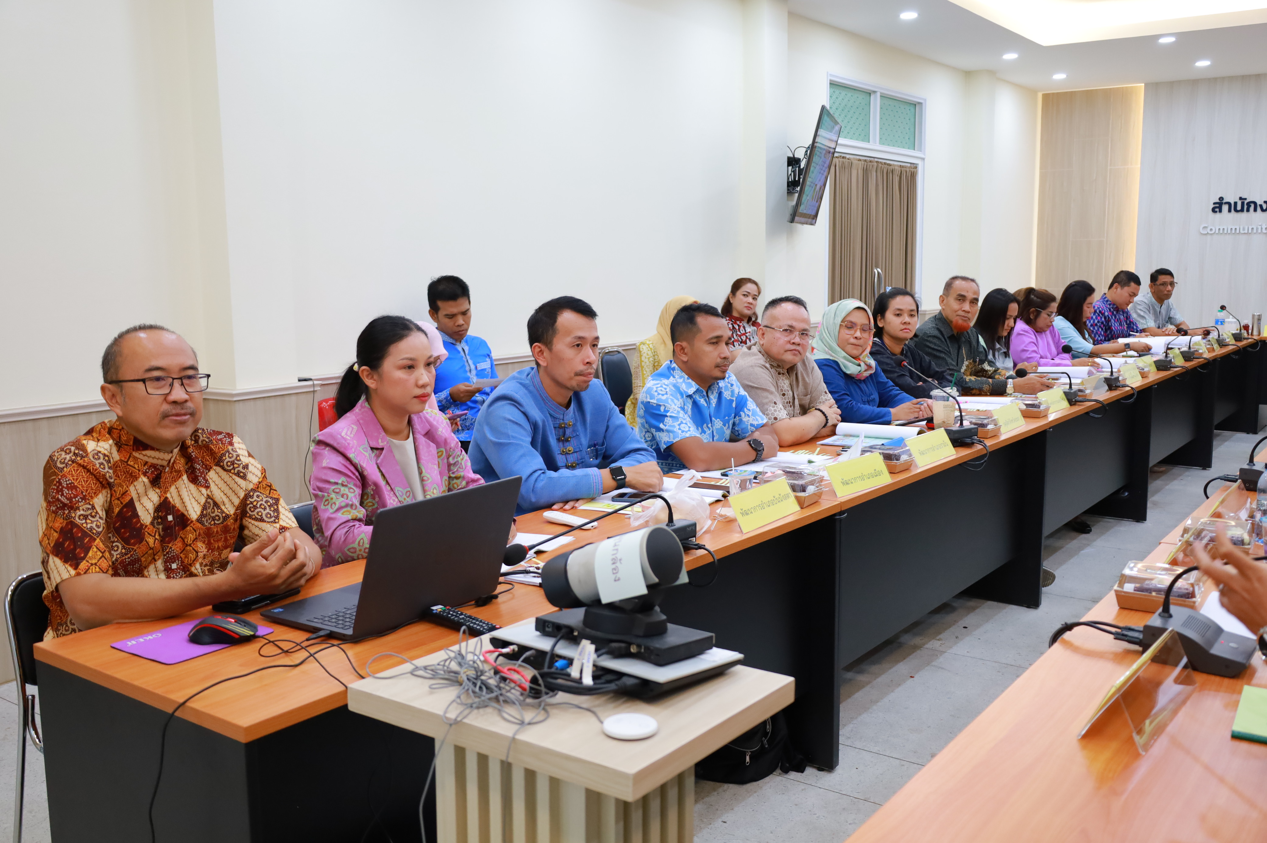 พช.ยะลา จัดประชุมโครงการพัฒนากลไกขับเคลื่อนการพัฒนาเศรษฐกิจฐานรากระดับจังหวัด ครั้งที่ 1/2568