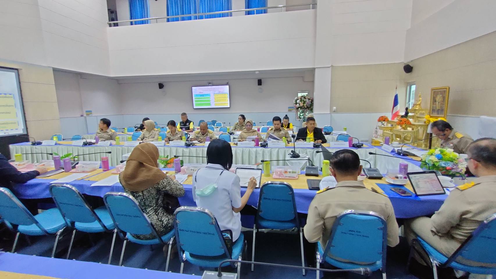 พช.ยะลา ร่วมประชุมสนับสนุนการติดตาม ประเมินผลสัมฤิทธิ์ และสรุปผลการแก้ปัญหาสาธารณสุข ในพื้นที่จังหวัดยะลา 