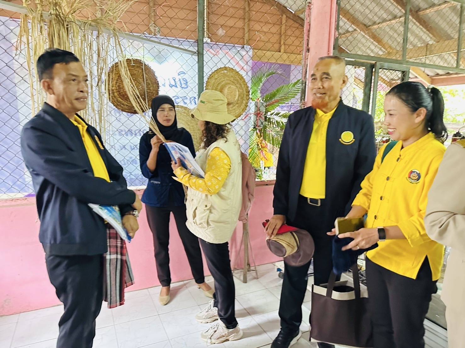 พช.ยะลา ร่วมเป็นประเมินโครงการ 1 จังหวัด 1 ศูนย์เรียนรู้โครงการอันเนื่องมาจากพระราชดำริต้นแบบ ประจำปีงบประมาณ พ.ศ. 2568
