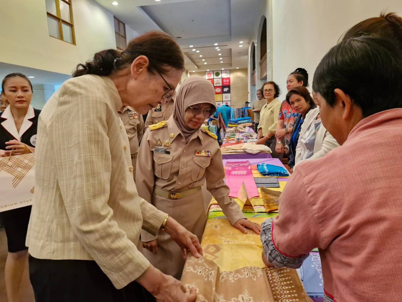 พช.ยะลา ร่วมพิธีเปิดการประชุมสัมมนาเหล่ากาชาดจังหวัด ภาค 12