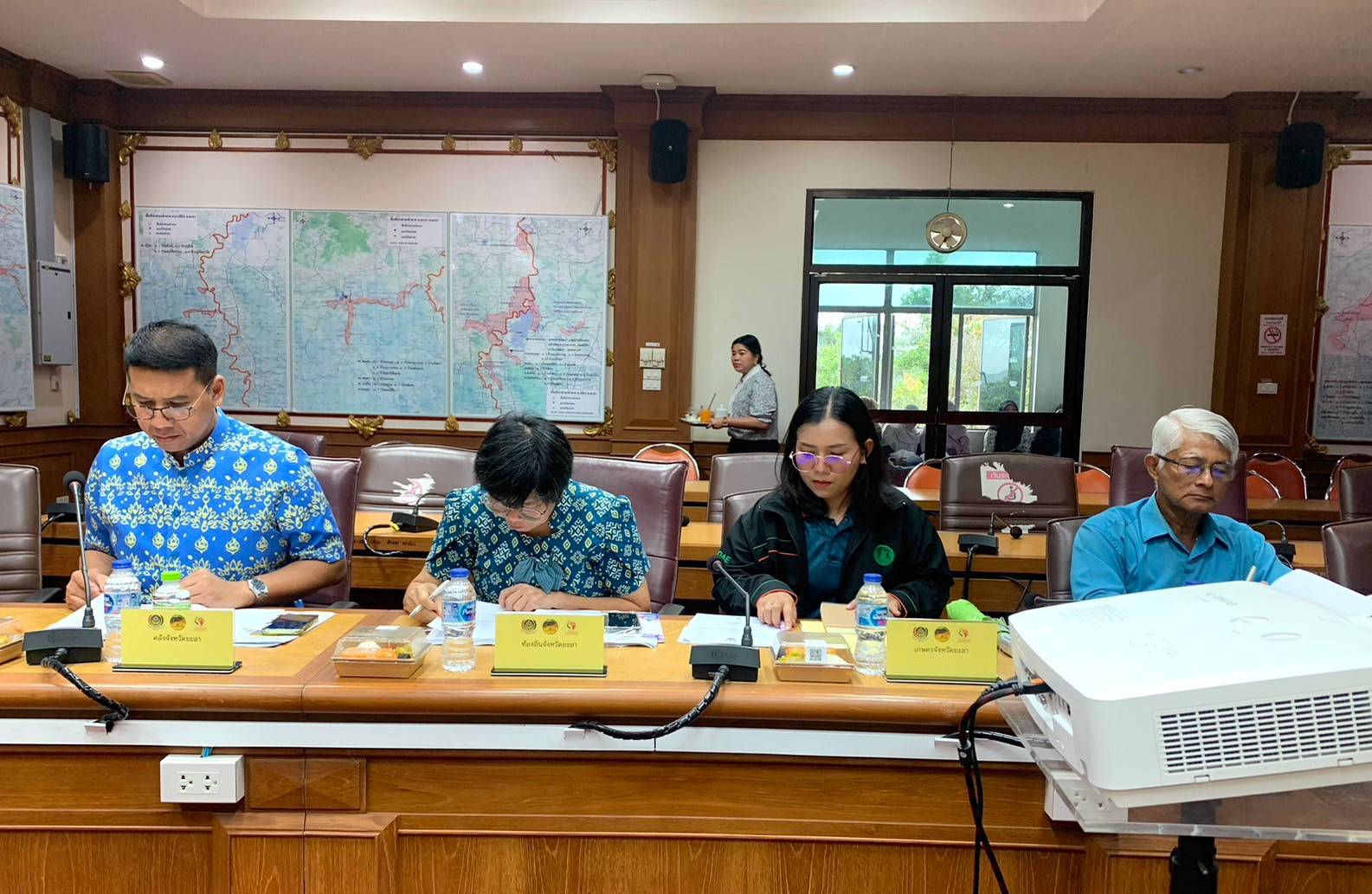พช.ยะลา จัดประชุมคณะอนุกรรมการบริหารกองทุนพัฒนาบทบาทสตรีระดับจังหวัด จังหวัดยะลา ครั้งที่ 1/2568