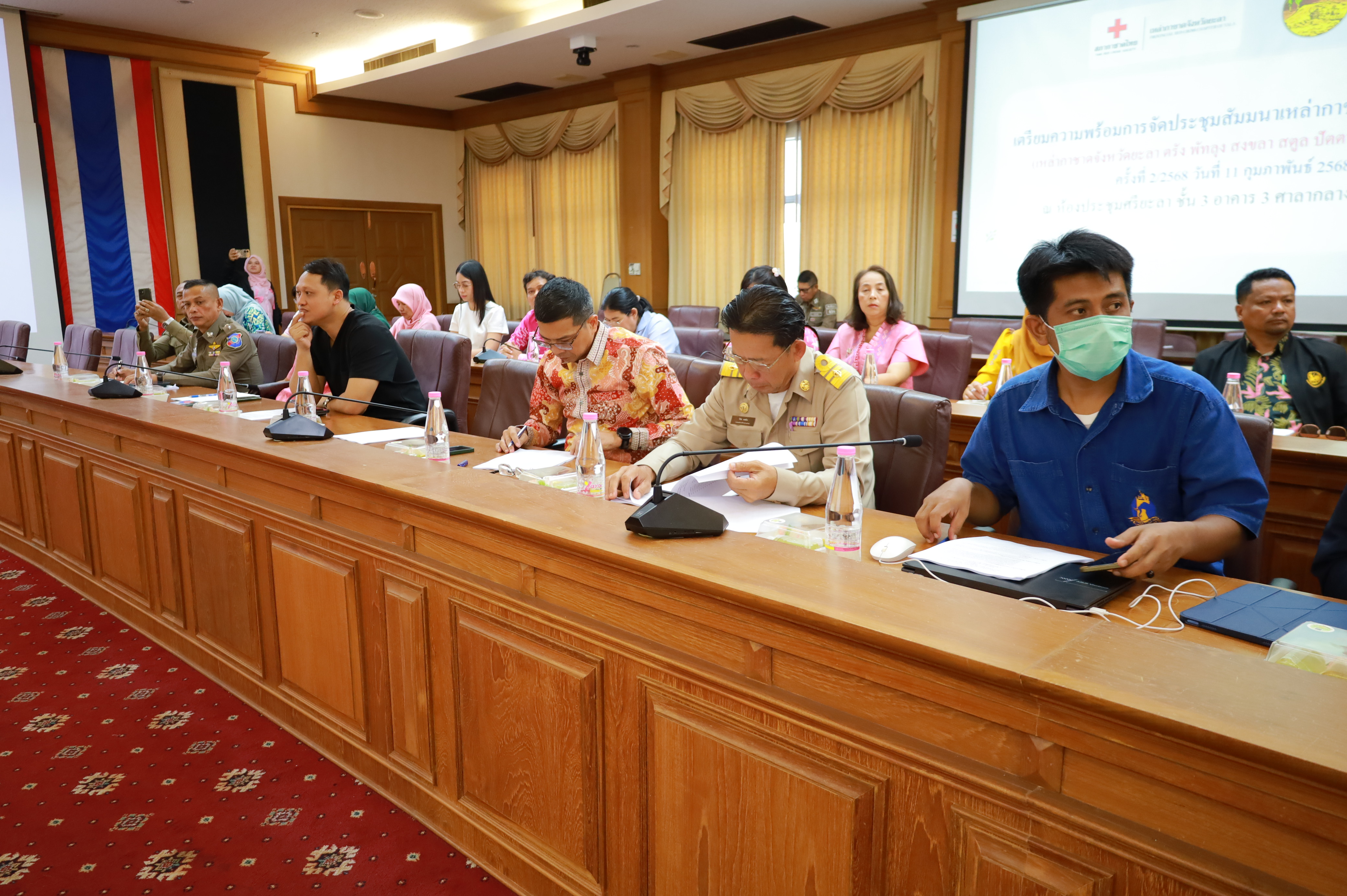 พช.ยะลา ร่วมประชุมเตรียมความพร้อมการจัดประชุมสัมนาเหล่ากาชาดจังหวัด ภาค 12 ครั้งที่ 2/2568