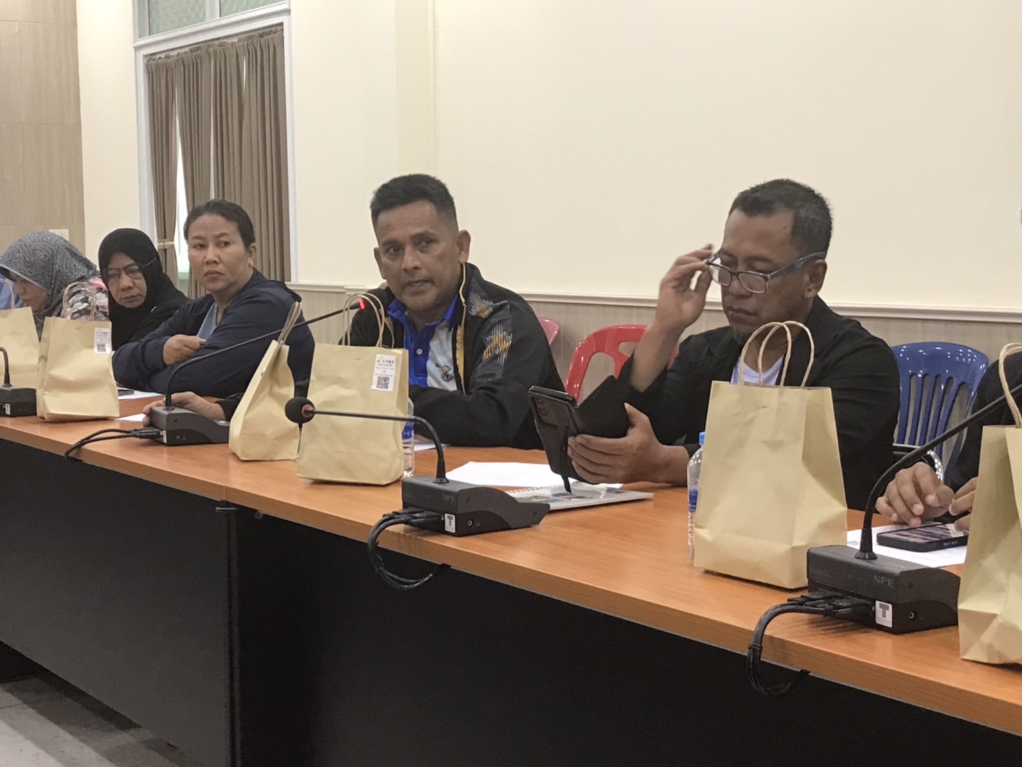 พช.ยะลา จัดประชุมคณะกรรมการเครือข่ายกลุ่มออมทรัพย์เพื่อการผลิตจังหวัดยะลาเเละเจ้าหน้าที่รับผิดชอบงานทุนชุมชนระดับอำเภอ 