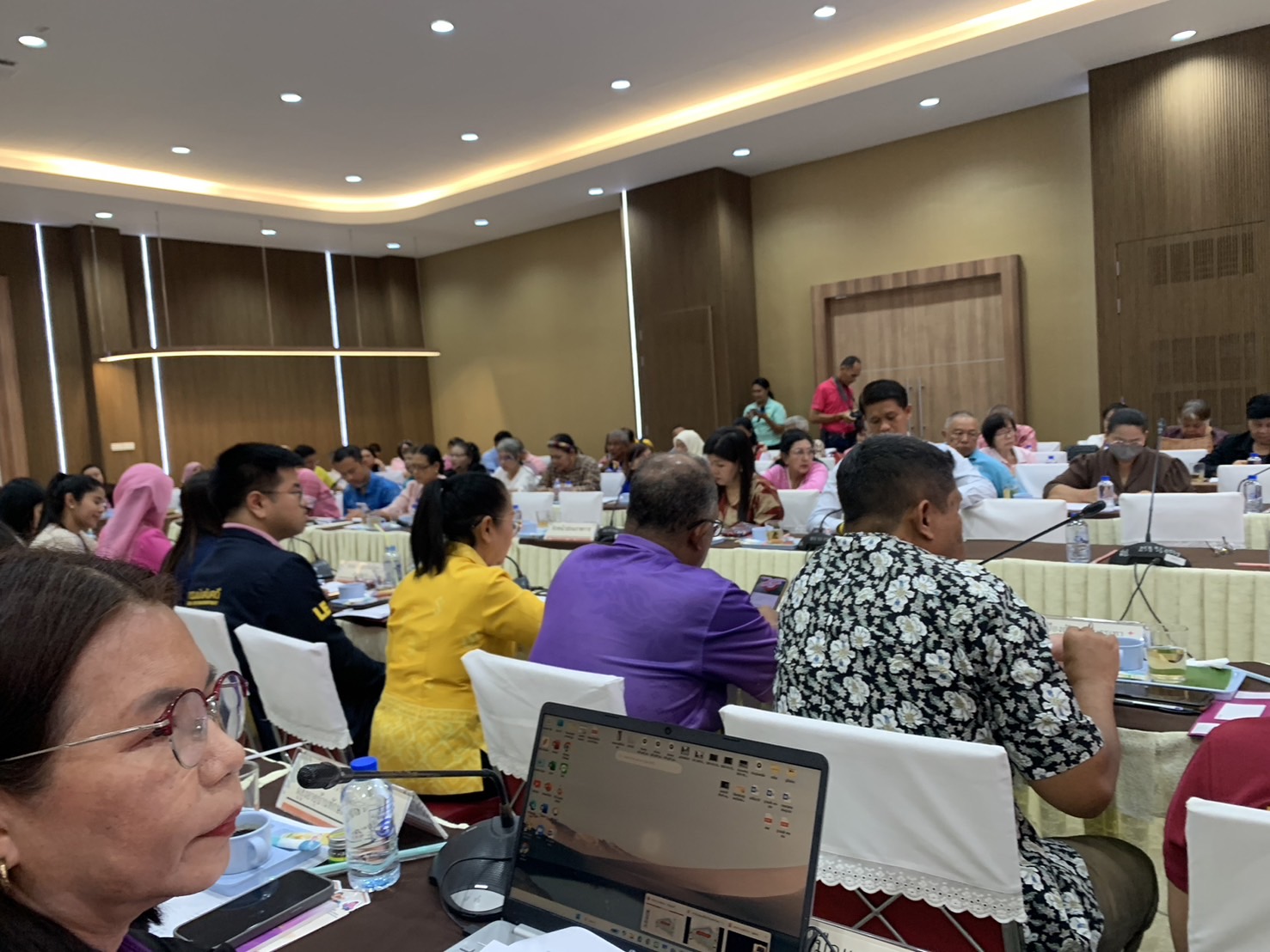 พช.ยะลา ร่วมประชุมศูนย์ประสานงานเพื่อสวัสดิการประชาชน