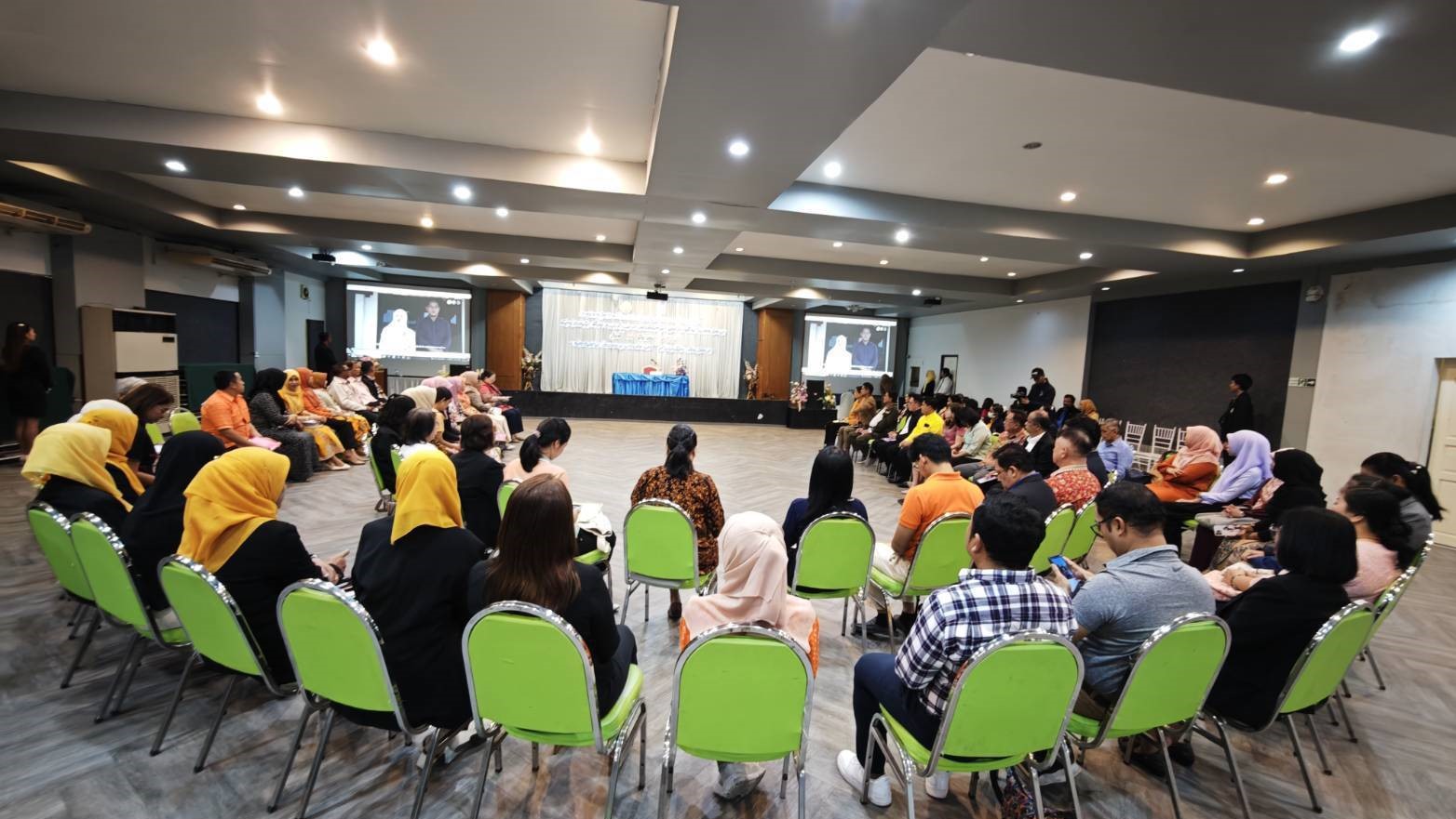 พช.ยะลา ร่วมประชุมทางวิชาการ “การจัดทำแผนที่ทางสังคม แผนที่ทุนทรัพยากร เพื่อช่วยเหลือ ฟื้นฟู ดูแลเด็กและเยาวชนที่ด้อยโอกาศทางการศึกษาในจังหวัดยะลา”