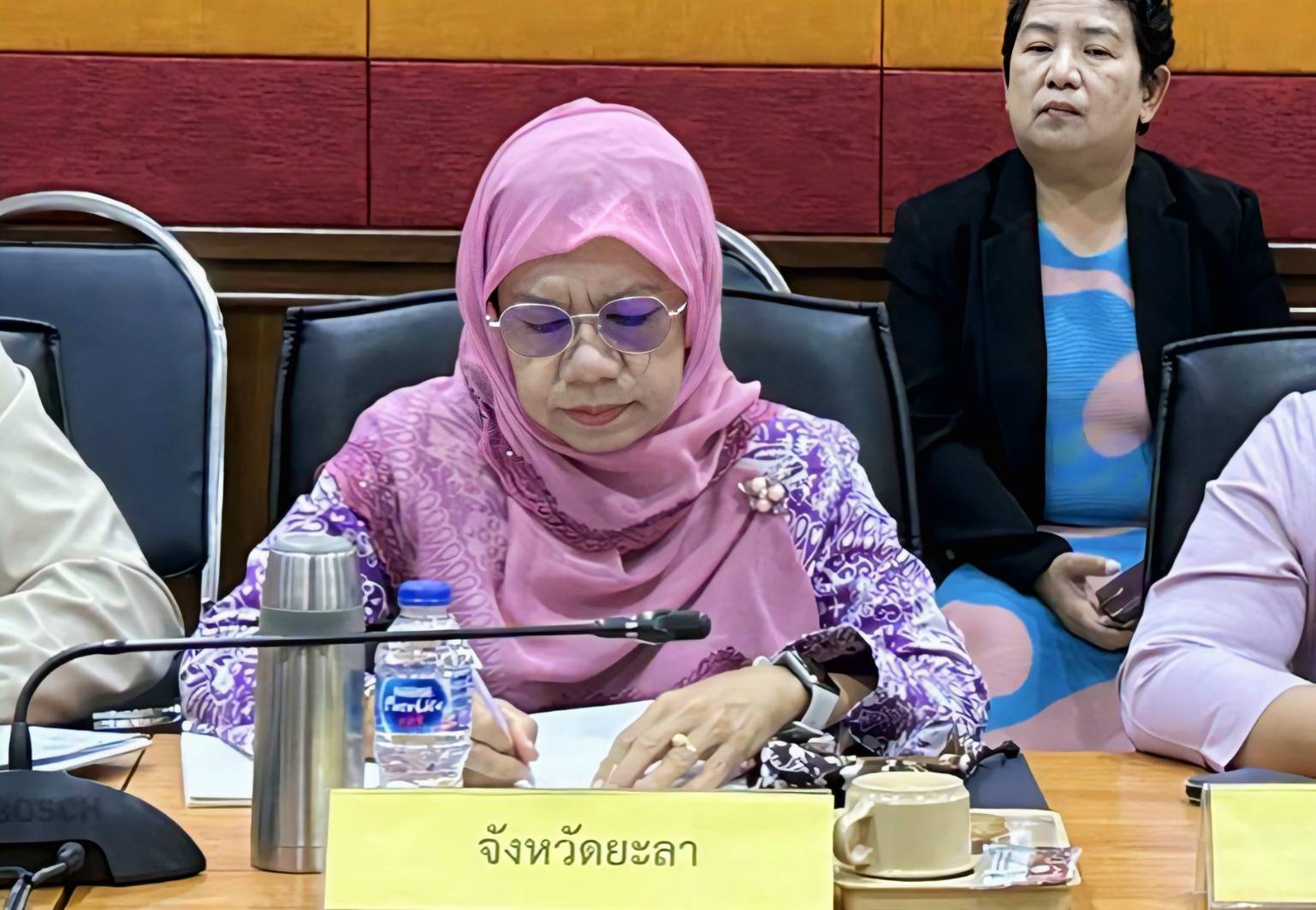 พช.ยะลา ร่วมประชุมเตรียมการสัมมนากระบวนการจัดทำแผนร่วม ตามแผนงานบูรณาการแก้ไขปัญหา จชต. (ADM)ระหว่างแผนบูรณาการขับเคลื่อนการแก้ปัญหาจังหวัดชายแดนภาคใต้ กับแผนงานพัฒนาจังหวัดและกลุ่มจังหวัดแบบบูรณาการ(ONE PLAN)