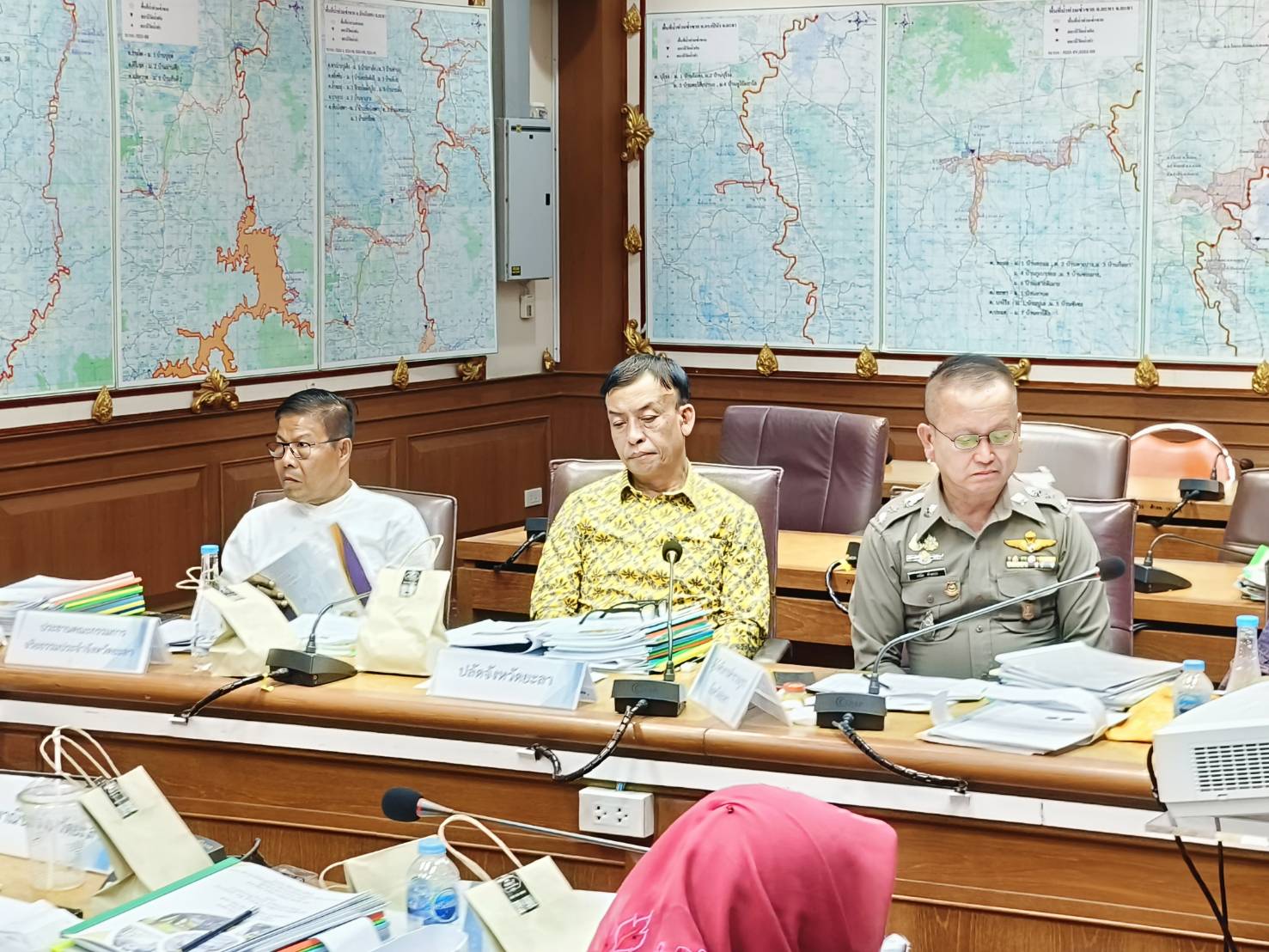 พช.ยะลา ร่วมประชุมคณะกรรมการคัดเลือกผู้ที่มีผลงานดีเด่นของจังหวัดชายแดนใต้ 