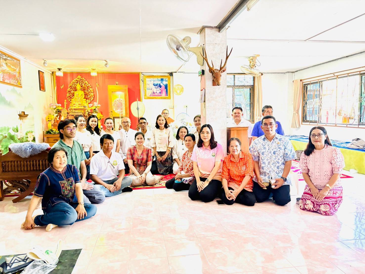 พช.ยะลา ร่วมโครงการส่งเสริมคุณธรรม จริยธรรมข้าราชการ ออกเยี่ยมวัด/พระภิกษุ – สามเณร ในวันธรรมสวนะ (วันพระ)