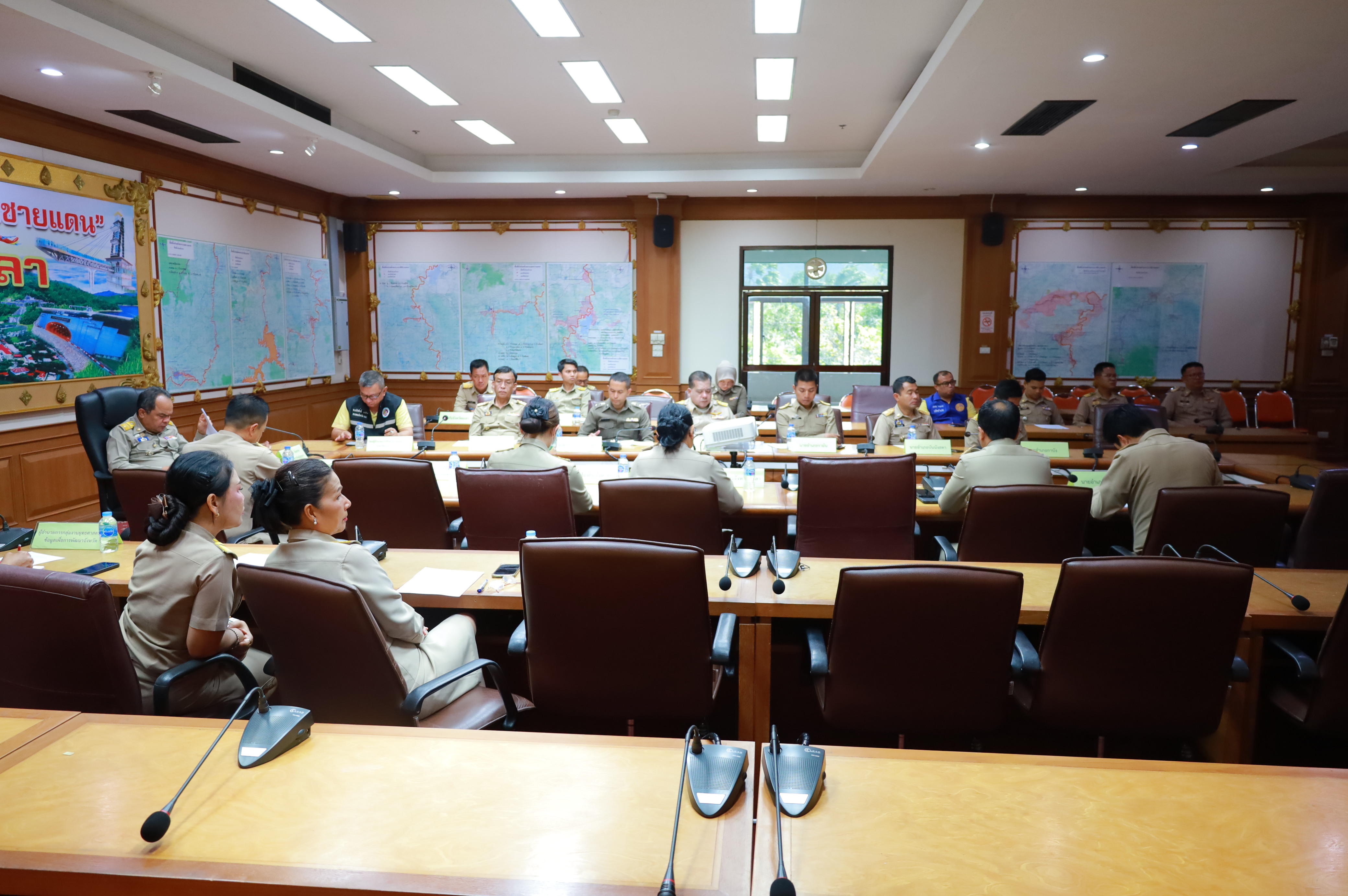 พช.ยะลา ร่วมการประชุมประเมินผลและติดตามสภานการณ์ความไม่สงบในพื้นที่จังหวัดชายแดนภาคใต้