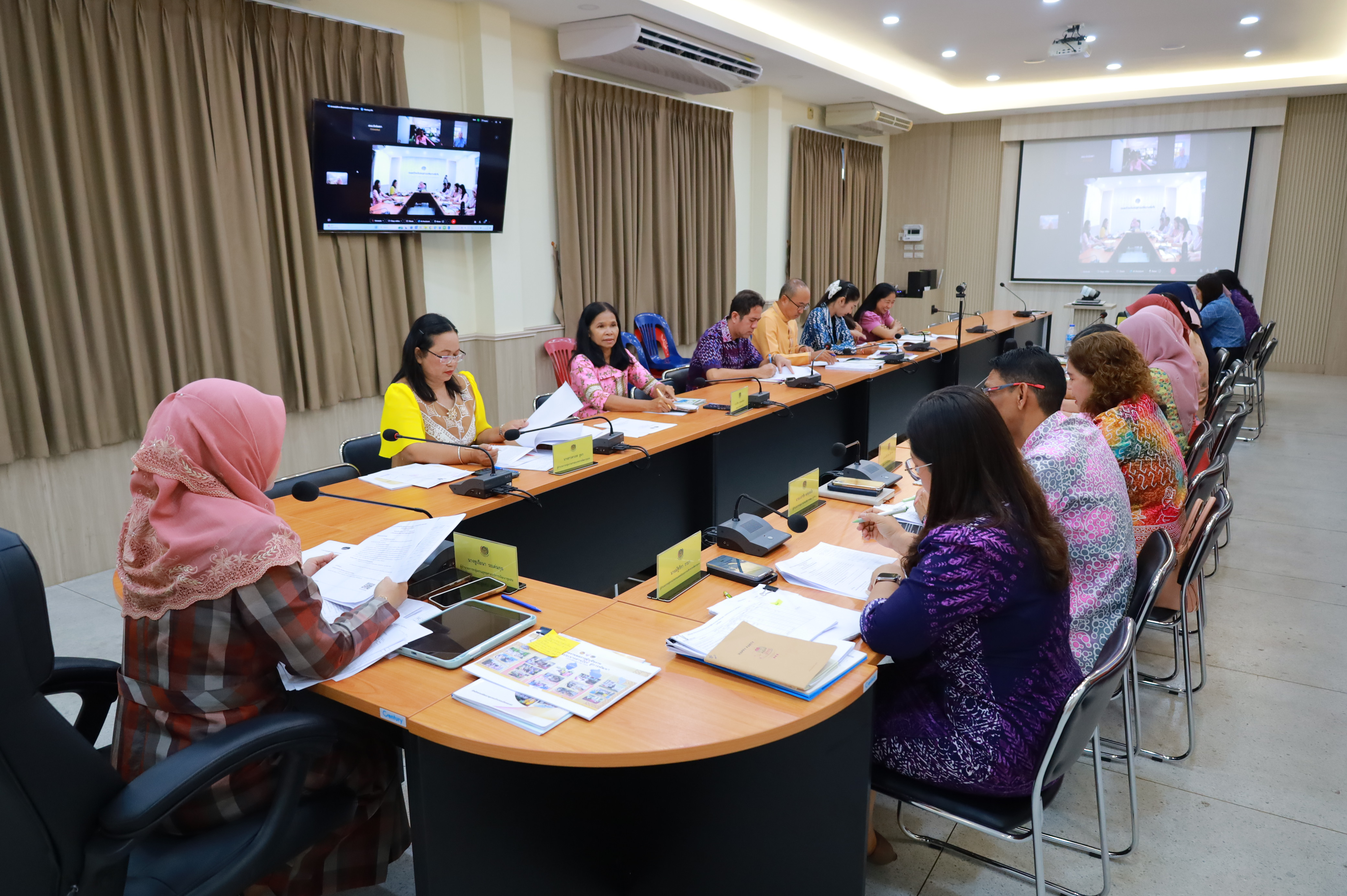 พช.ยะลา ประชุมผู้บริหาร ผู้อำนวยการกลุ่มงาน พัฒนาการอำเภอ นักวิชาการพัฒนาชุมชน ครั้งที่ 2/2568