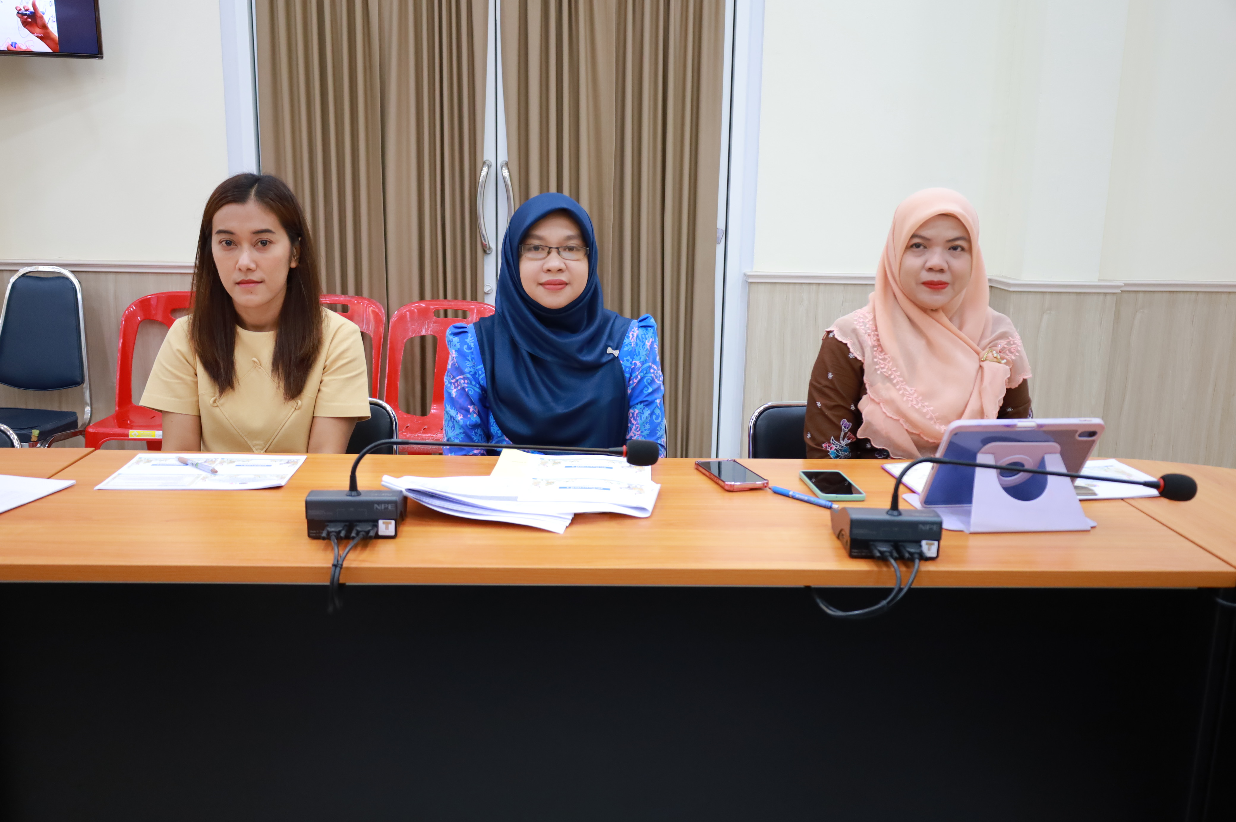 พช.ยะลา ประชุมชี้แจง เร่งรัด กำกับ ติดตาม การดำเนินงานกองทุนพัฒนาบทบาทสตรี ครั้งที่ 2/2568