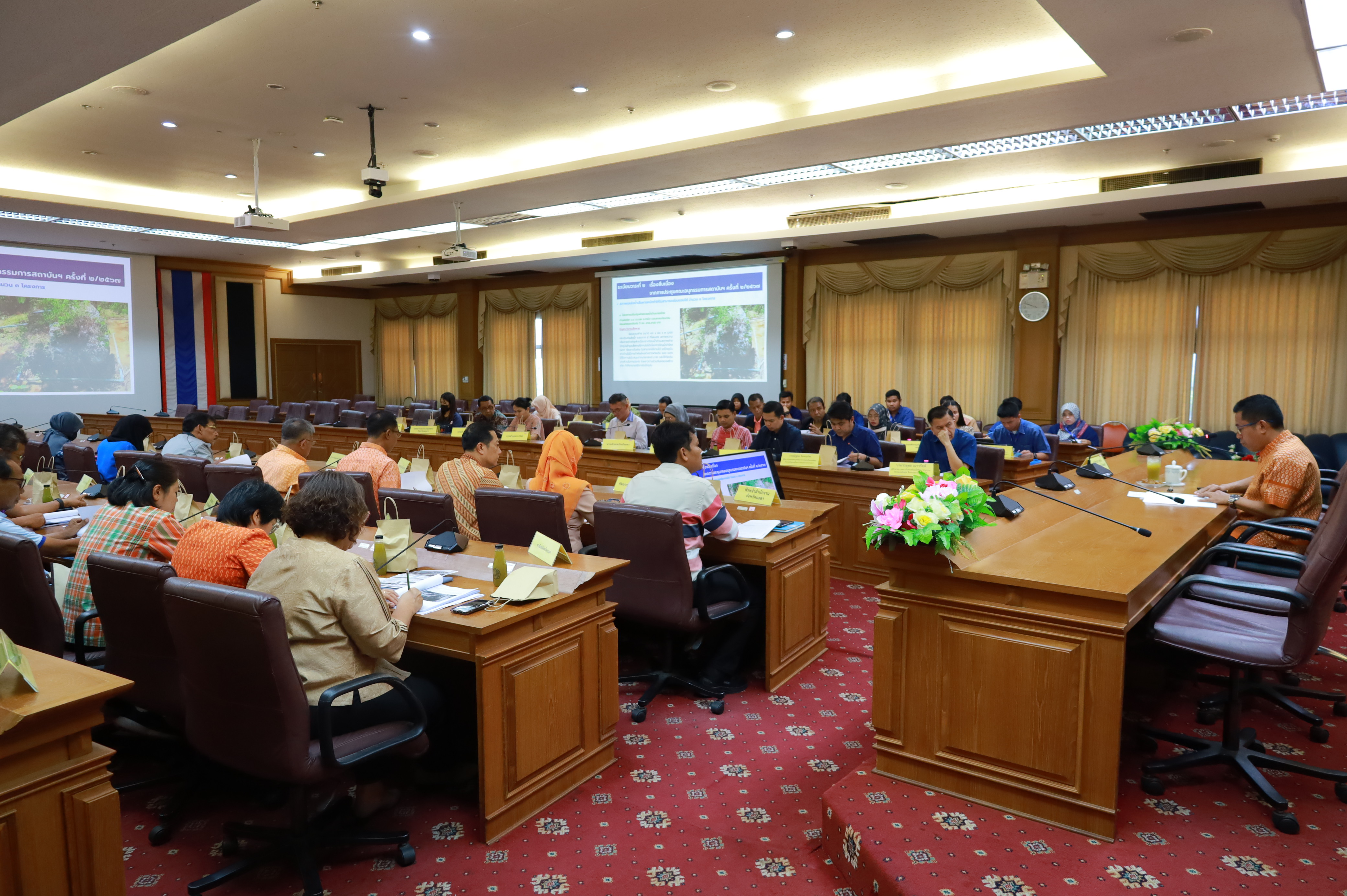 พช.ยะลา ร่วมประชุมคณะอนุกรรมการประสานงานโครงการพัฒนาของสถาบันส่งเสริมและพัฒนากิจกรรมปิดทองหลังพระ สืบสานแนวพระราชดำริ ประจำจังหวัดยะลา ครั้งที่ 1/2568