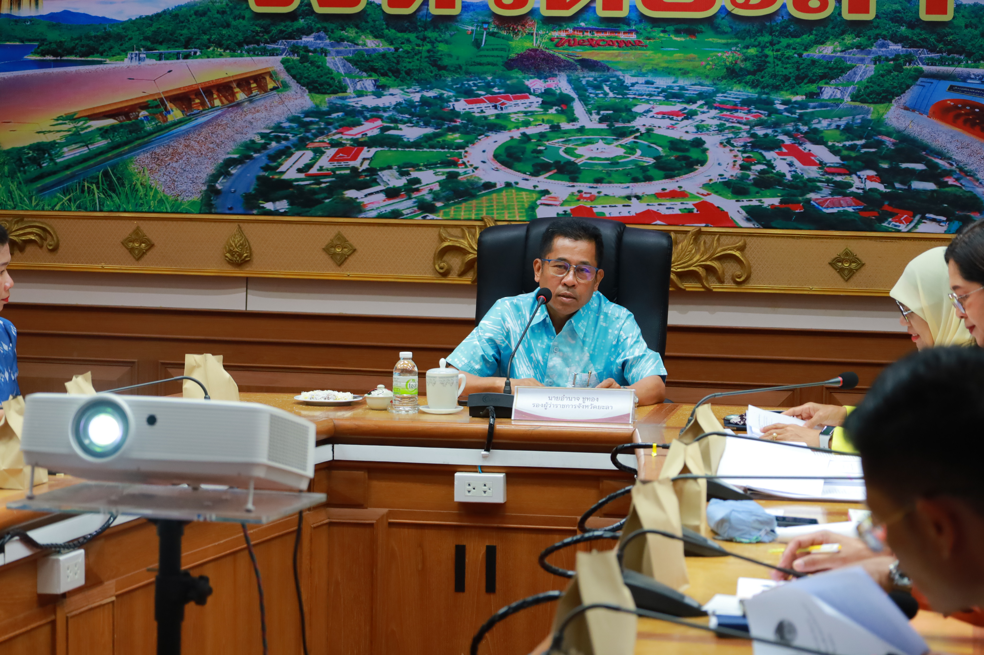 พช.ยะลา ประชุมกองทุนพัฒนาเด็กชนบทฯ จังหวัดยะลา