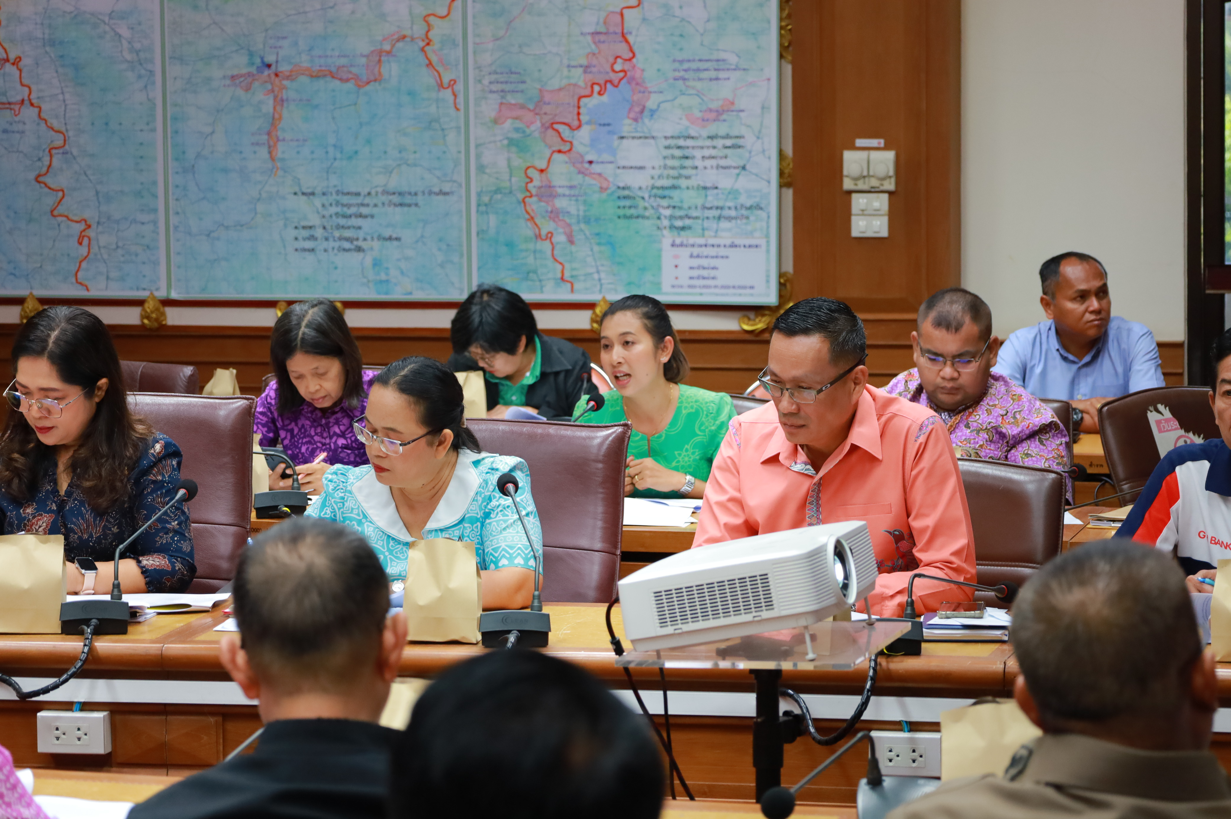 พช.ยะลา ประชุมกองทุนพัฒนาเด็กชนบทฯ จังหวัดยะลา