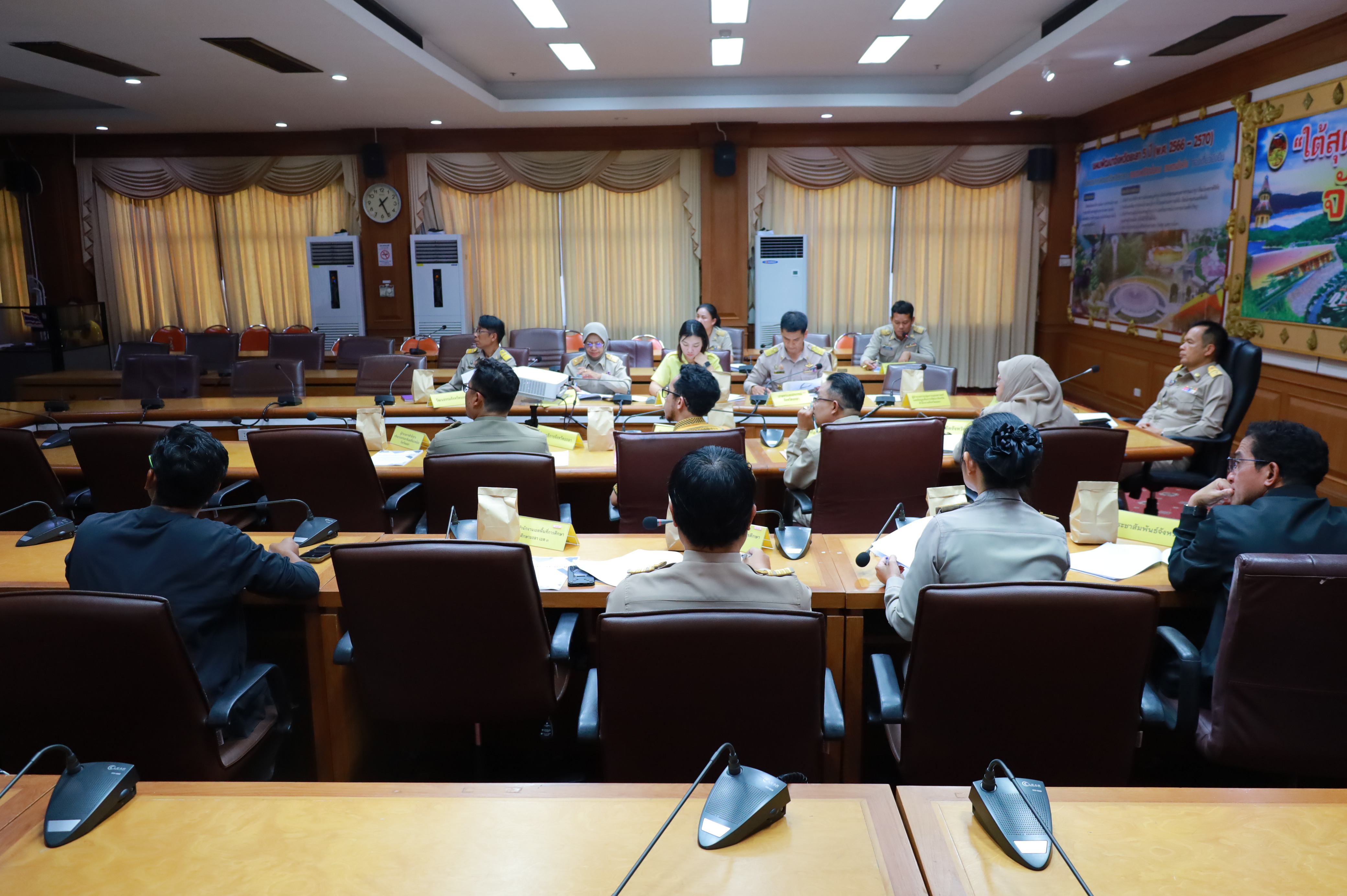 พช.ยะลา ร่วมประชุมกำหนดแนวทางการจัดนิทรรศการของ อพ.สธ.จังหวัดยะลา ครั้งที่ 12
