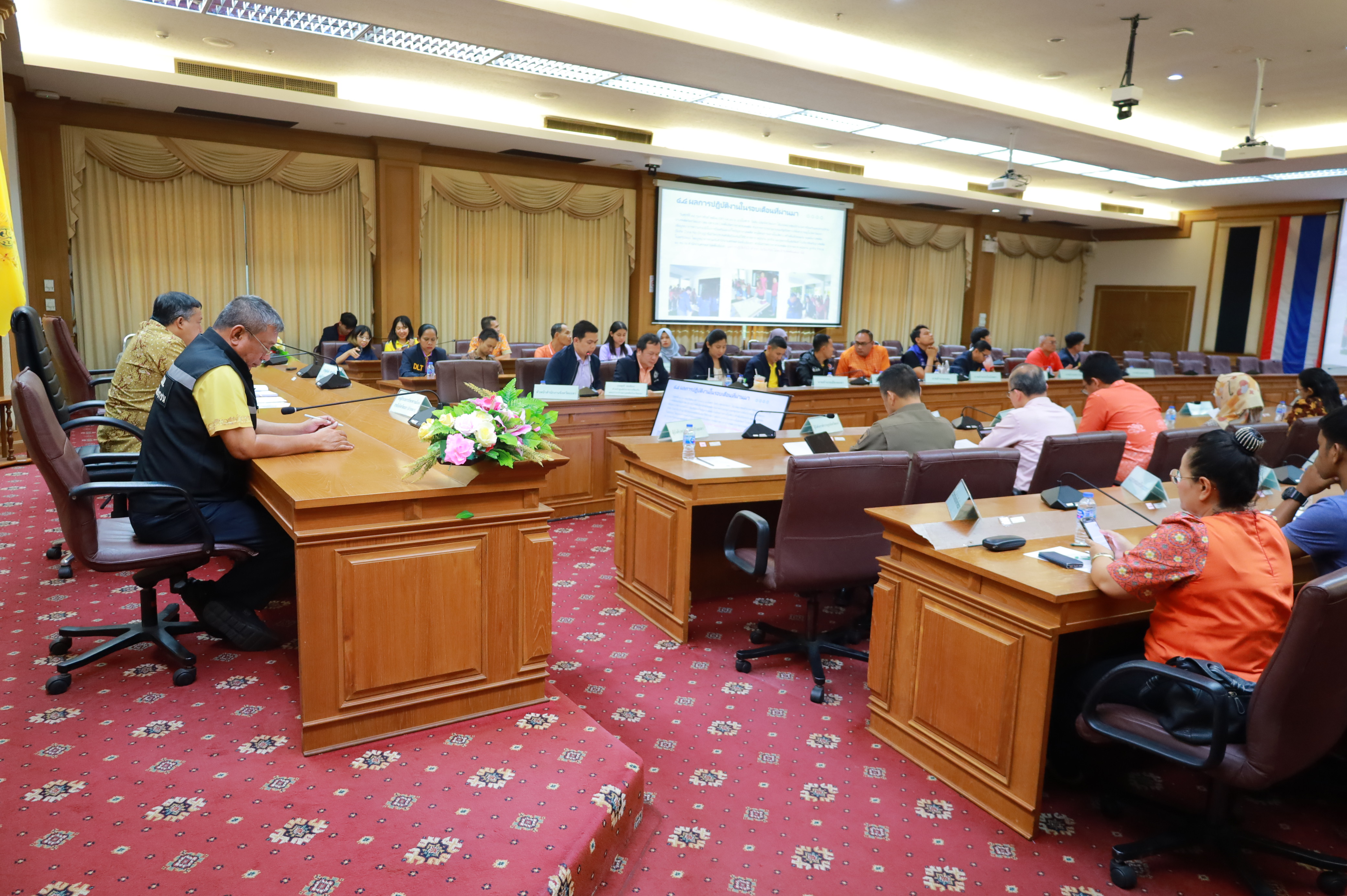 พช.ยะลา ร่วมประชุมคณะกรรมการศูนย์อำนวยการป้องกันและปราบปรามยาเสพติดจังหวัดยะลาครั้งที่ 4/2568