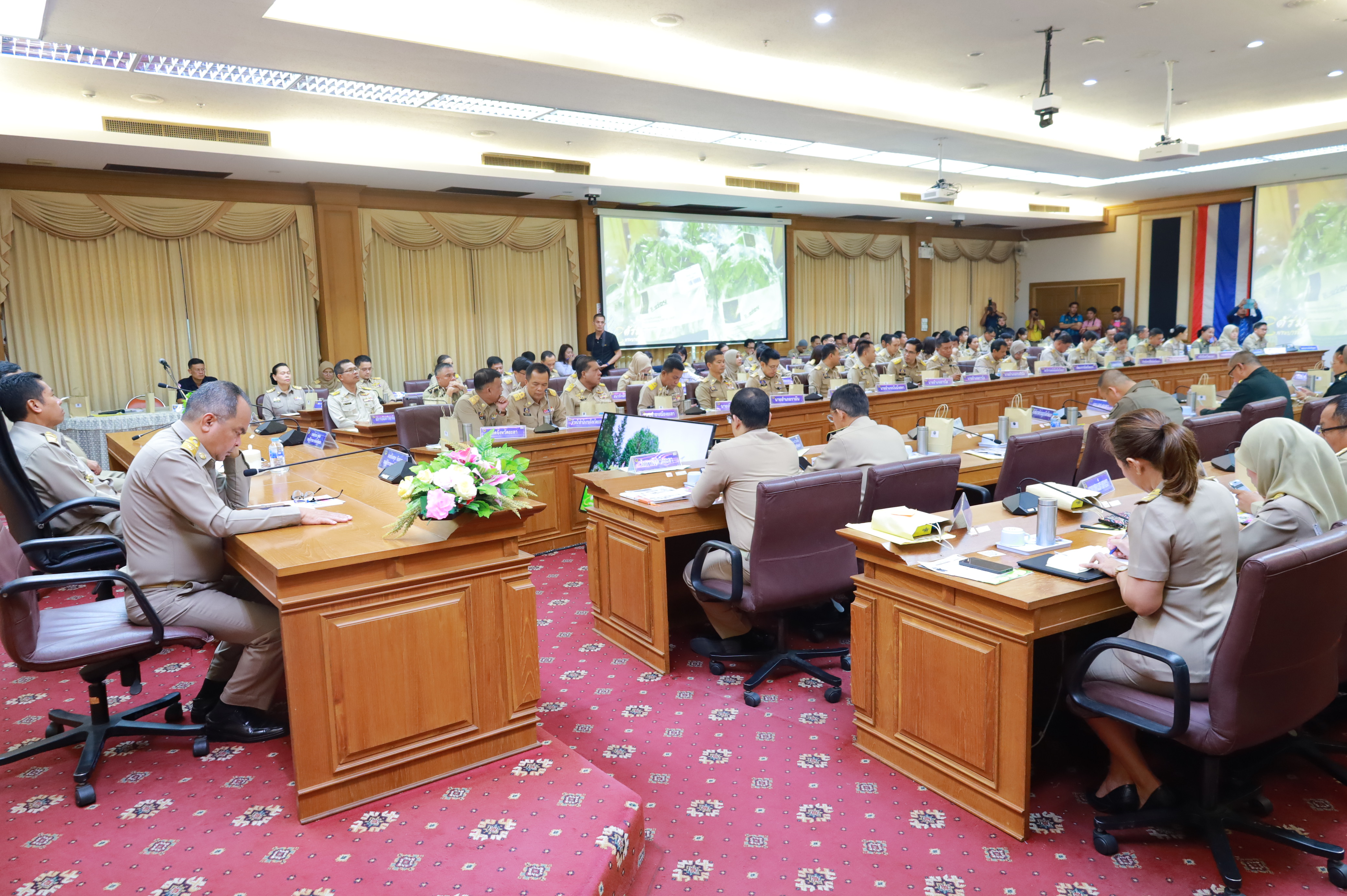 พช.ยะลา ร่วประชุมคณะกรมการจังหวัด หัวหน้าส่วนราชการ หัวหน้าหน่วยงาน/รัฐวิสาหกิจ ครั้งที่ 3/2568