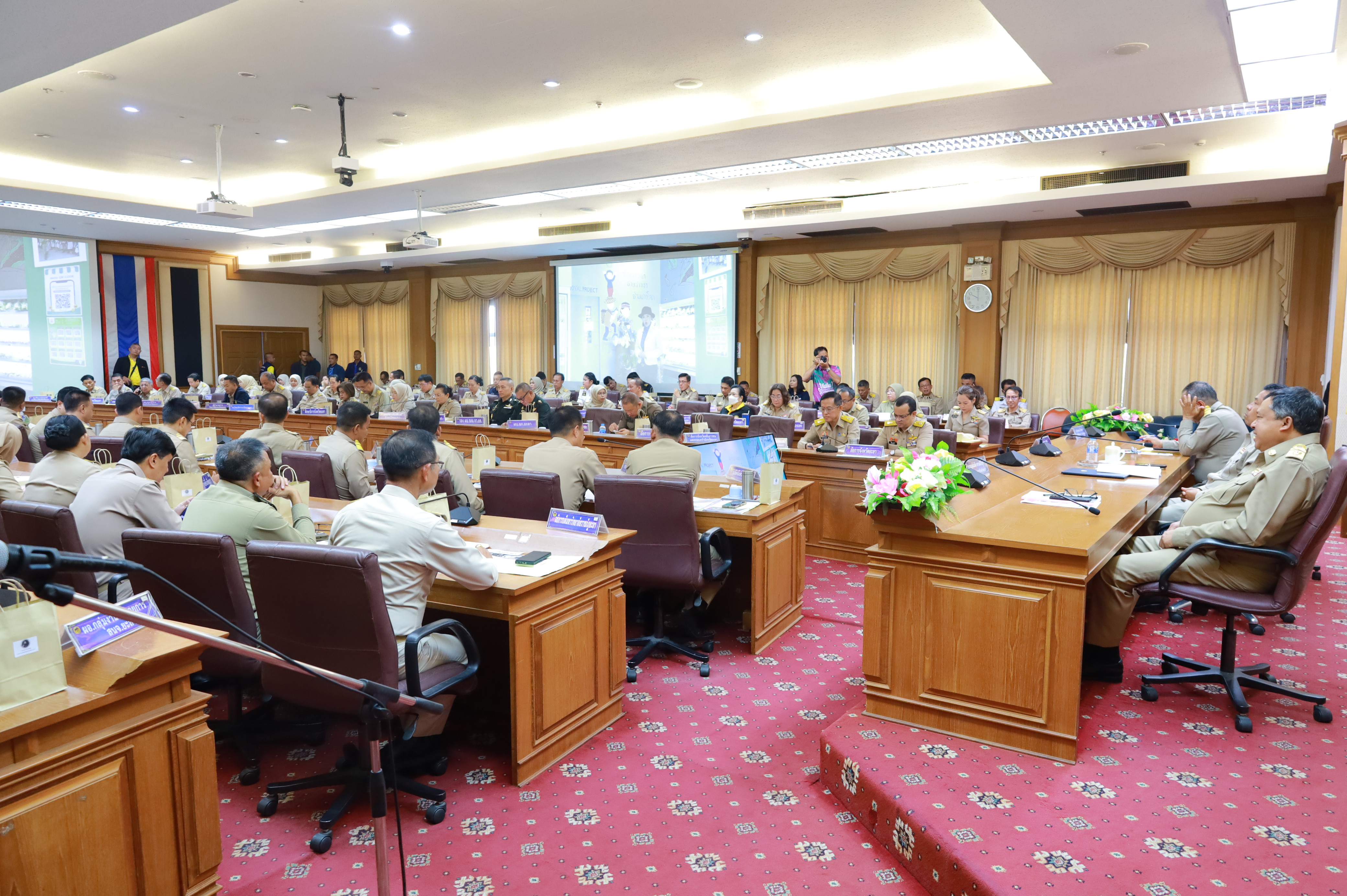 พช.ยะลา ร่วประชุมคณะกรมการจังหวัด หัวหน้าส่วนราชการ หัวหน้าหน่วยงาน/รัฐวิสาหกิจ ครั้งที่ 3/2568