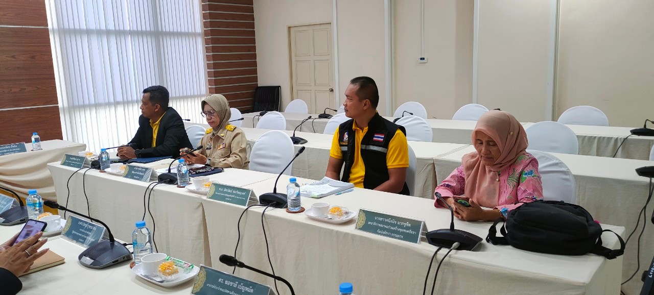 พช.ยะลา ร่วมประชุมคณะกรรมการสรรหาและคัดเลือกคณะกรรมการศูนย์ประสานงานด้านเด็กและสตรีในจังหวัดชายแดนภาคใต้ ครั้งที่ 2/2568