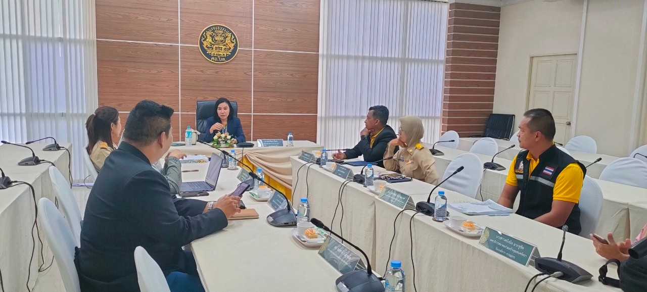 พช.ยะลา ร่วมประชุมคณะกรรมการสรรหาและคัดเลือกคณะกรรมการศูนย์ประสานงานด้านเด็กและสตรีในจังหวัดชายแดนภาคใต้ ครั้งที่ 2/2568