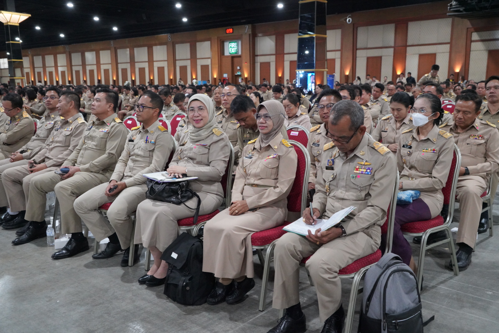 พช.ยะลา ร่วมประชุมมอบนโยบายของผู้บริหารกระทรวงมหาดไทย ประจำปีงบประมาณ 2568