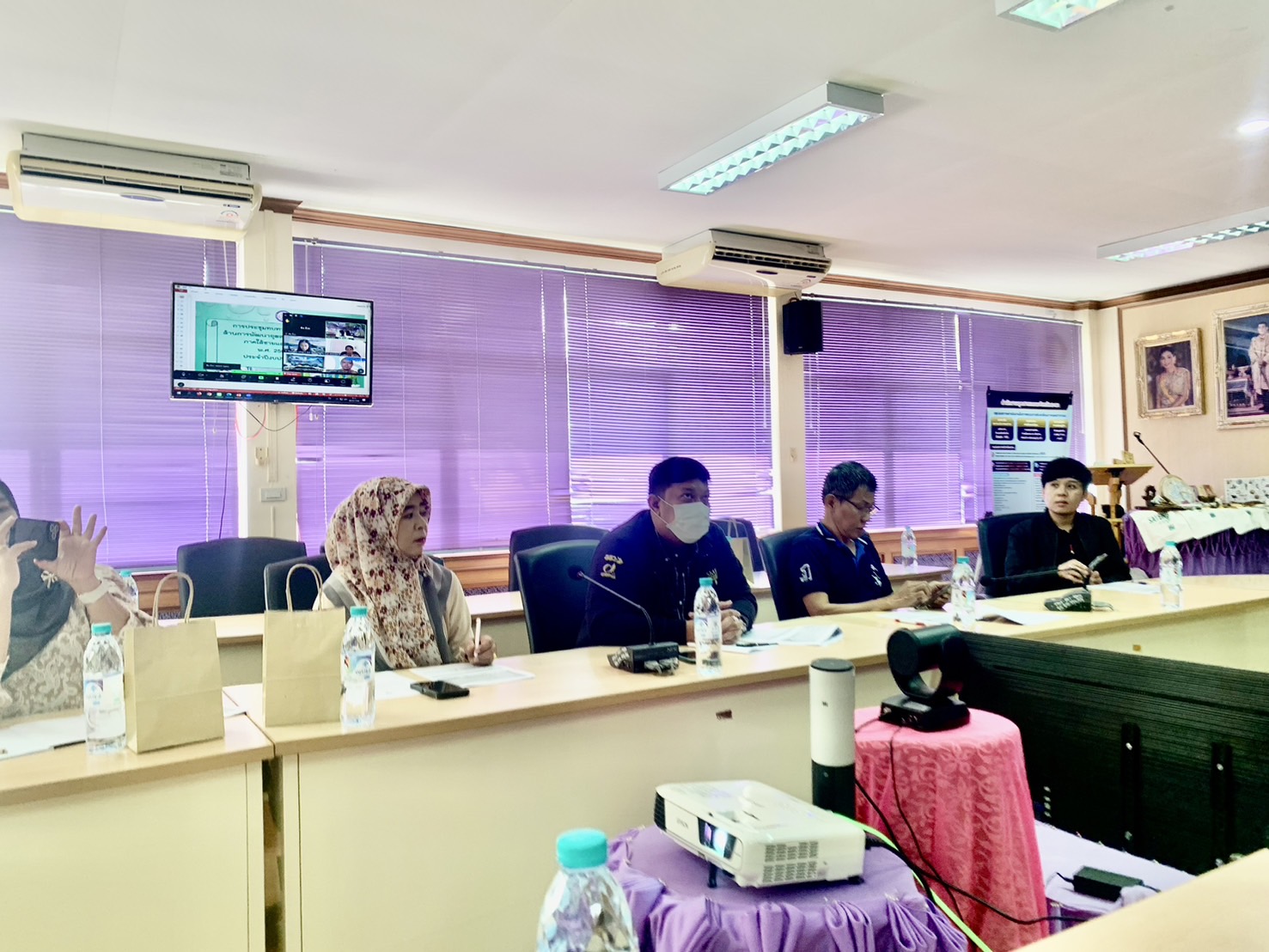 พช.ยะลา ร่วมประชุมทบทวนแผนปฏิบัติการพัฒนาอุตสาหกรรมกลุ่มภาคใต้ชายแดนระยะ 5 ปี ประจำปี 2568