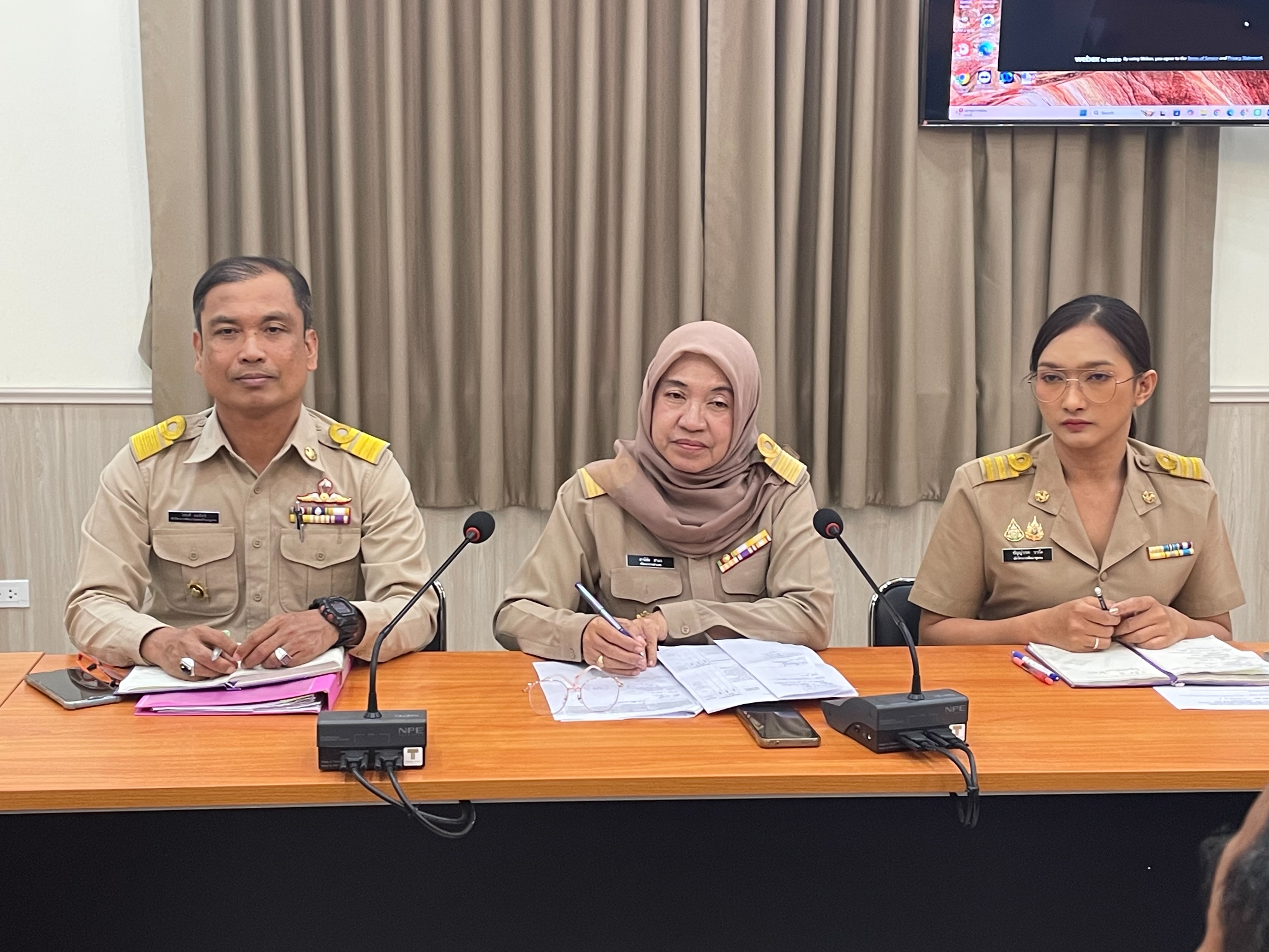 พช.ยะลา ประชุมติตามการขับเคลื่อนโครงการปอเนาะสานใจฯ สู่การพัฒนา ผ่านระบบอิเล็กทรอนิกส์ Cisco  Webex Meeting