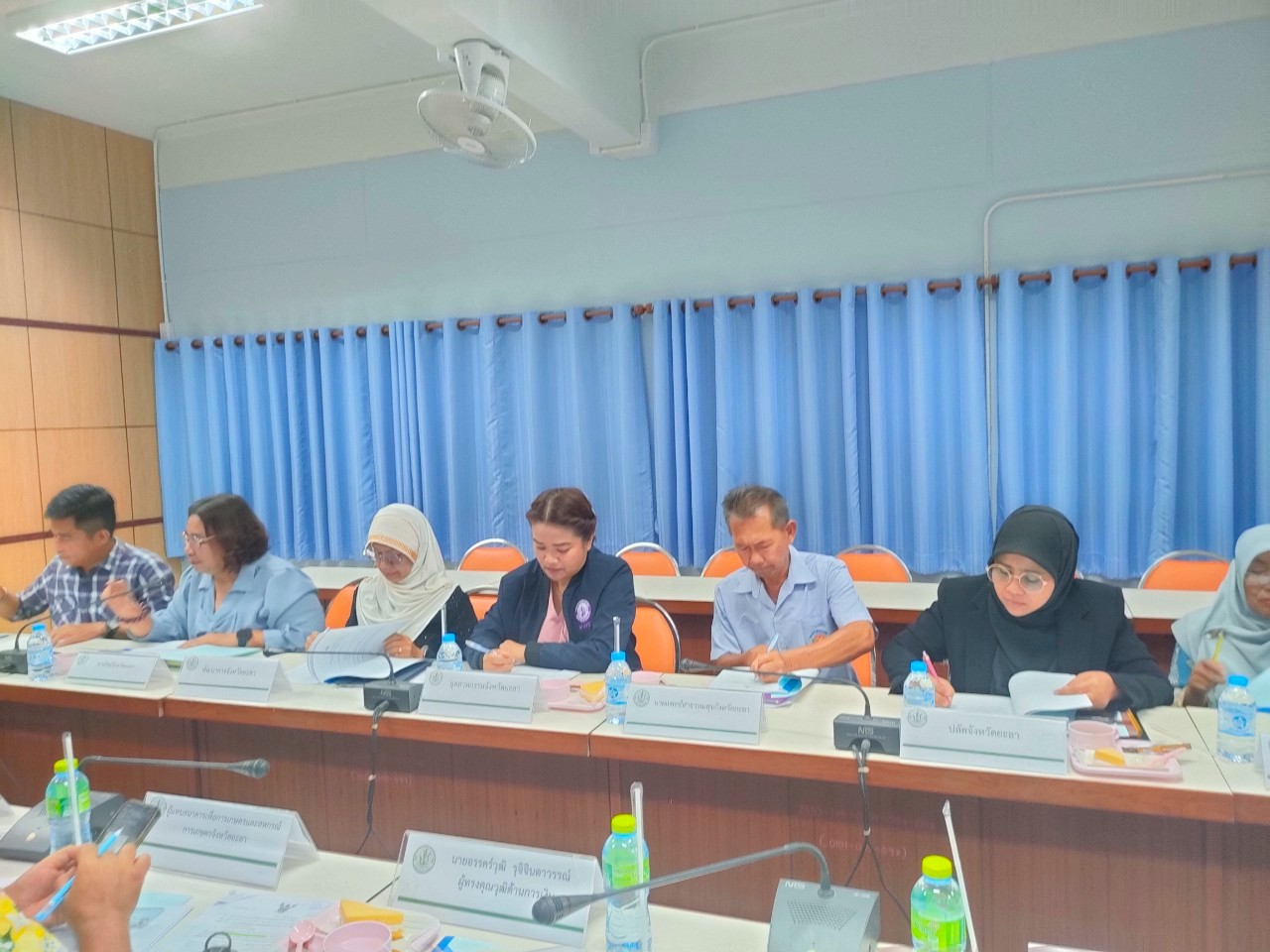 พช.ยะลา ร่วมประชุมคณะกรรมการส่งเสริมวิสาหกิจชุมชนจังหวัดยะลา ครั้งที่ 1/2568